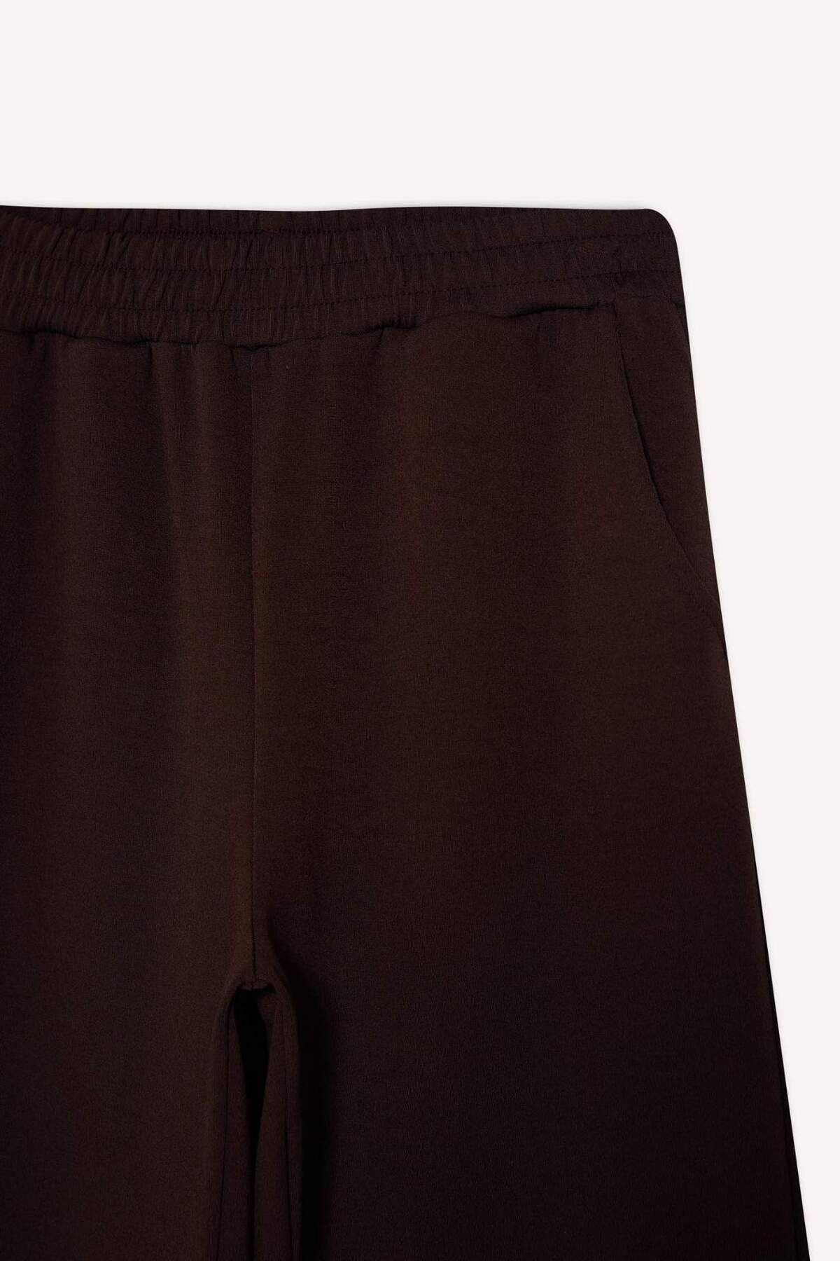DeFacto-Schmal geschnittene Jogginghose mit weitem Bein, Basic, einfarbig, mit Taschen, elastischer Taille, weicher Griff, weites, lockeres Bein E5818AX25SP 8