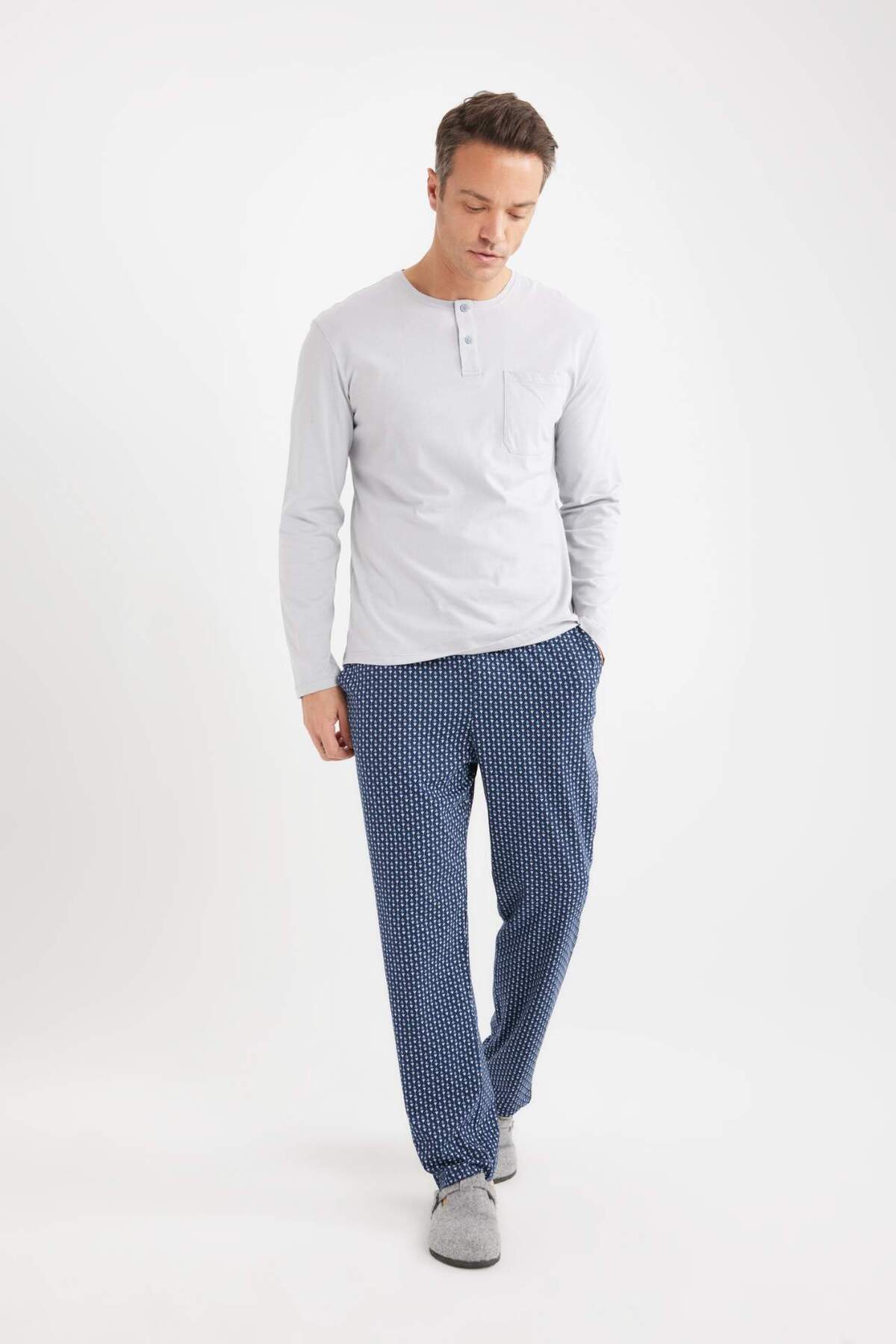 DeFacto-Checked Pocket Regular Fit Sleepwear Bottom - D8227Ax24Wn 2