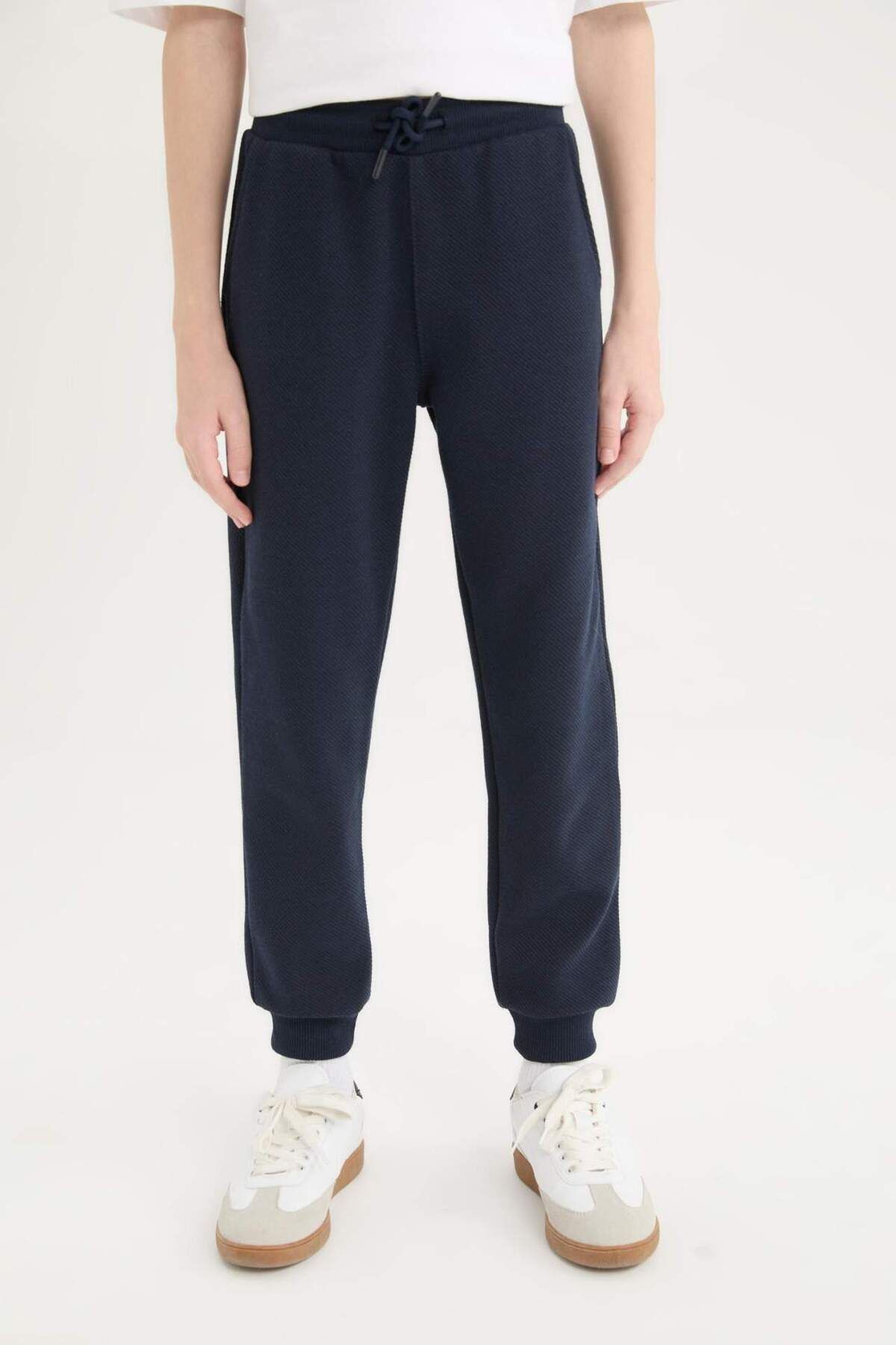 DeFacto-Elastische Basic-Jogginghose mit geradem Bund für Jungen D8530A825SP 4