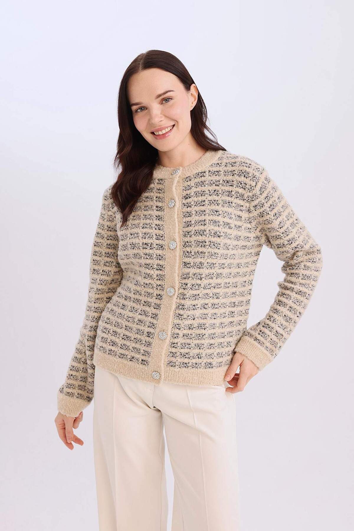 DeFacto-Regular Fit Pattern Crew Neck Buttoned Knitwear Cardigan D7671Ax24Wn 3