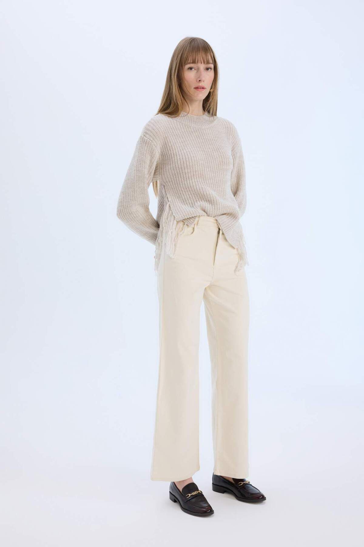 DeFacto-Cordhose mit weitem Bein, hoher Taille, weitem, lockerem Bein, Basic, einfarbig, mit Taschen A4685AX24WN 2
