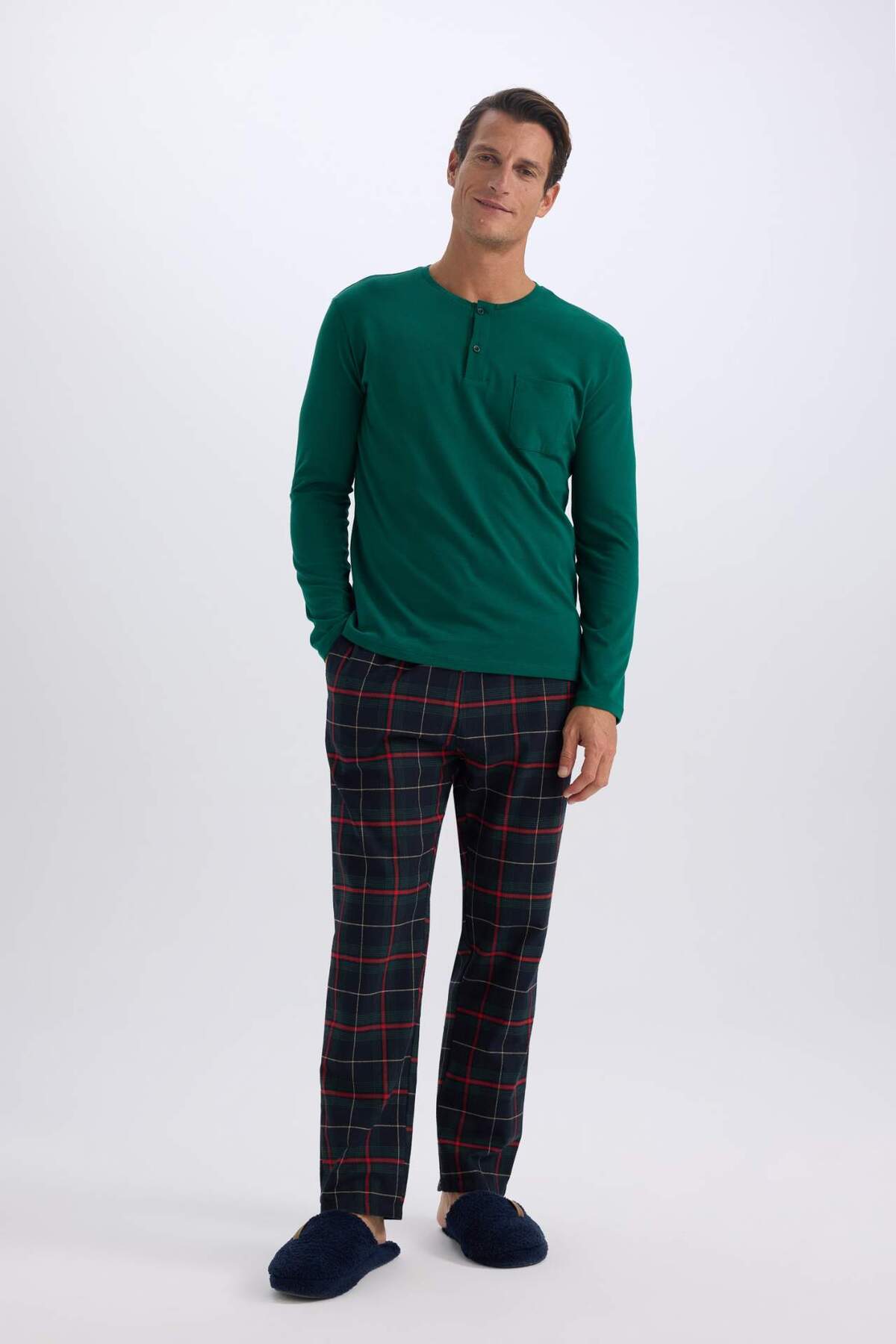 DeFacto-Long Sleeve Crew Neck Regular Fit Pajamas Set - 4W2Dftkc6123__Qzh 2