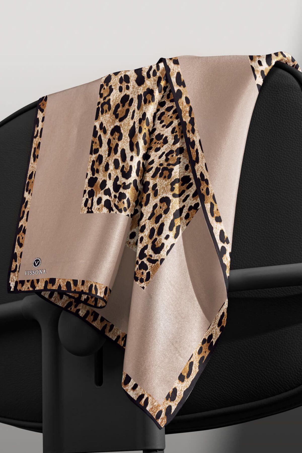 Vissona-100% mătase twill cu model leopard culoare nurcă 90x90 eșarfă formă de cusut: cusut manual 4
