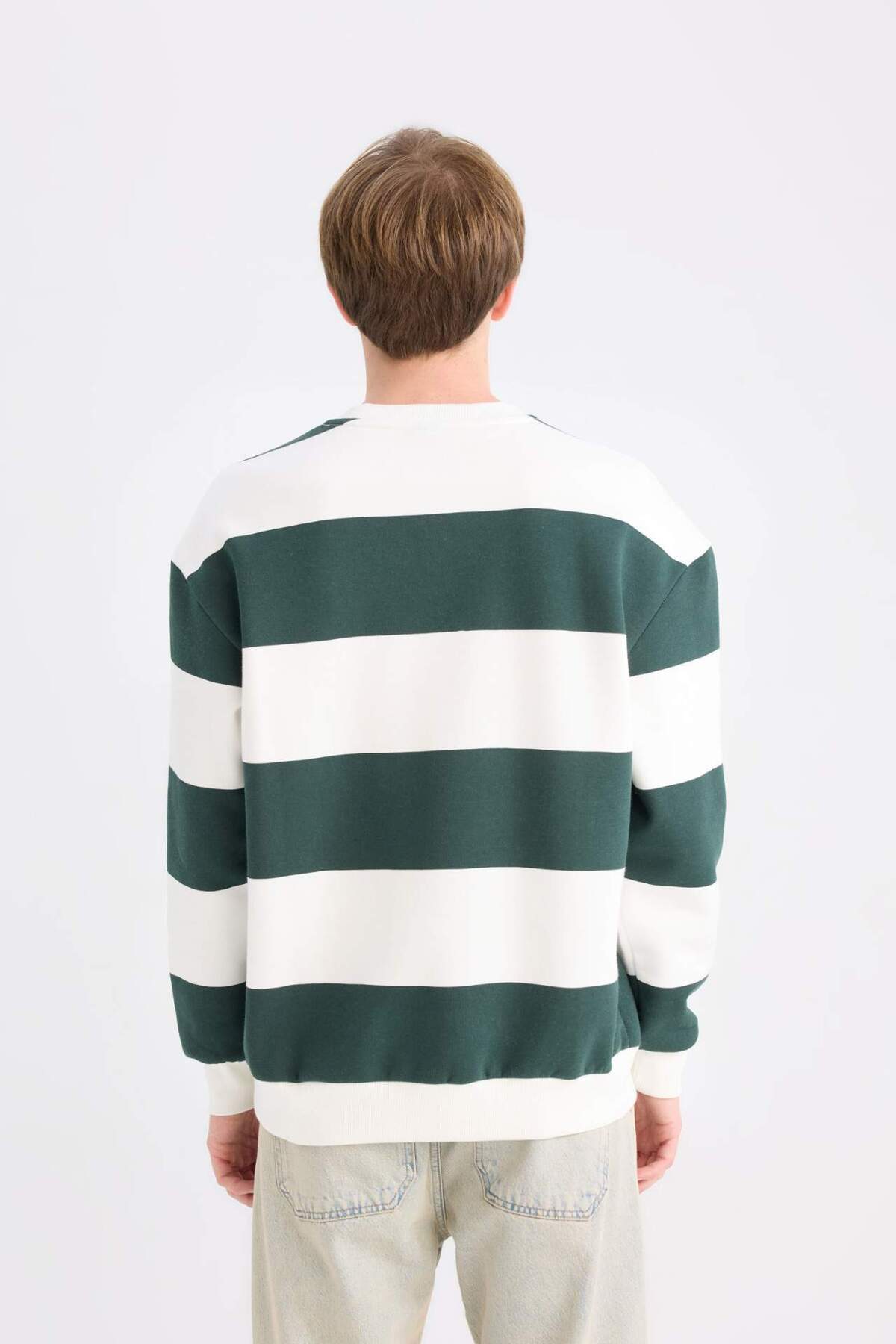 DeFacto-Boxy Fit Rundhalsausschnitt Gestreiftes Sweatshirt A9066AX24AU 6