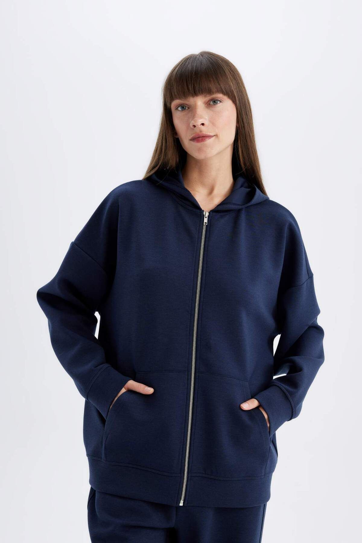 DeFacto-Oversize Wide Fit Hooded Basic Plain Skuba Diver Fabric Zippered Sweatshirt with Pockets C6871Ax24Au 3