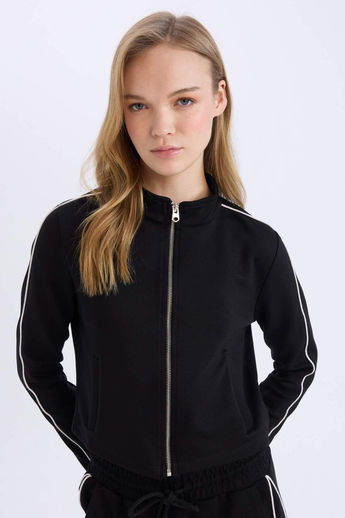 DeFacto-Fitted Half Turtleneck Modal Zipper Cardigan D6670Ax24Wn 2