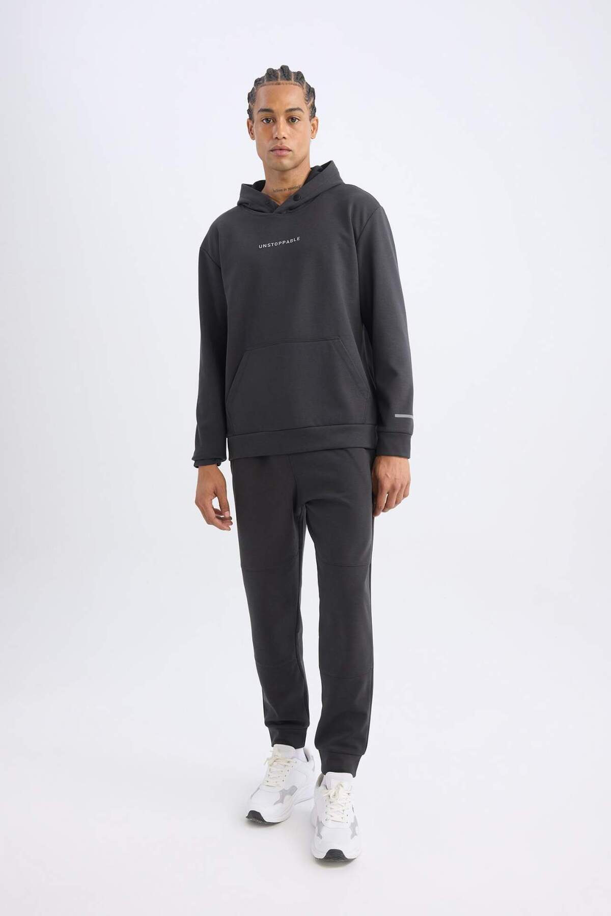 دفاکتو DeFactoFit Sports Jogger Sweatpants پارچه غواصی Scuba Fit استاندارد کمر بسته الاستیک Leg D