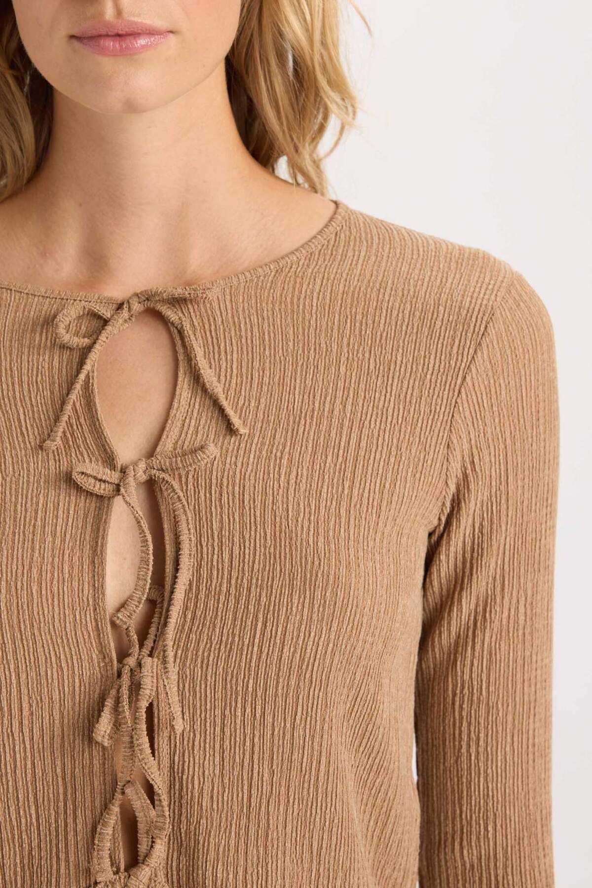DeFacto-Regular Fit Rundhalsausschnitt Basic Plain Twist Langarm-Cardigan mit Schnürung vorne D6296AX24AU 6