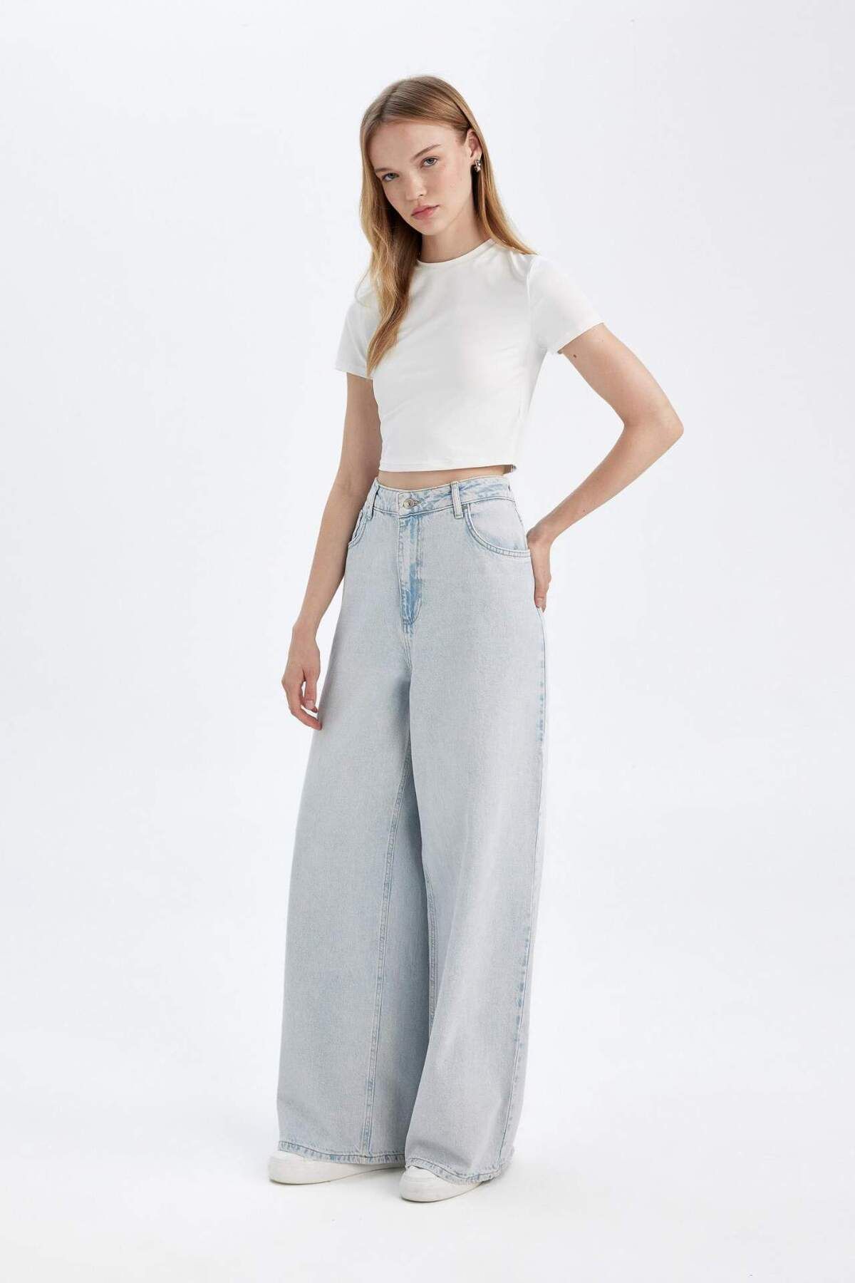 Wide Baggy Fit Ekstra Geniş Kalıp Normal Bel Ekstra Geniş Paça Jean Yıkamalı Pantolon D9227AX24WN