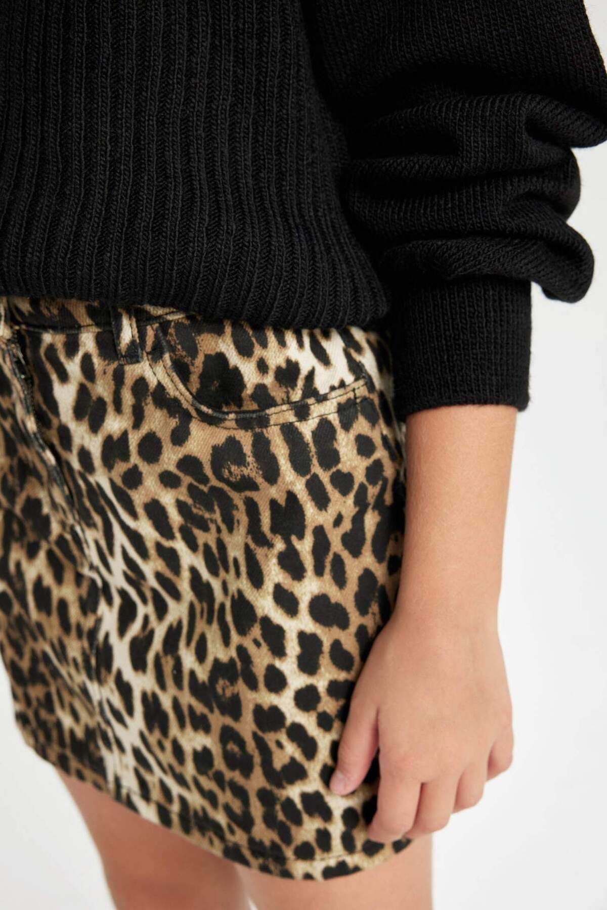 DeFacto-Girl's Leopard Patterned Pocketed Gabardine Skirt D5241A824Wn 6