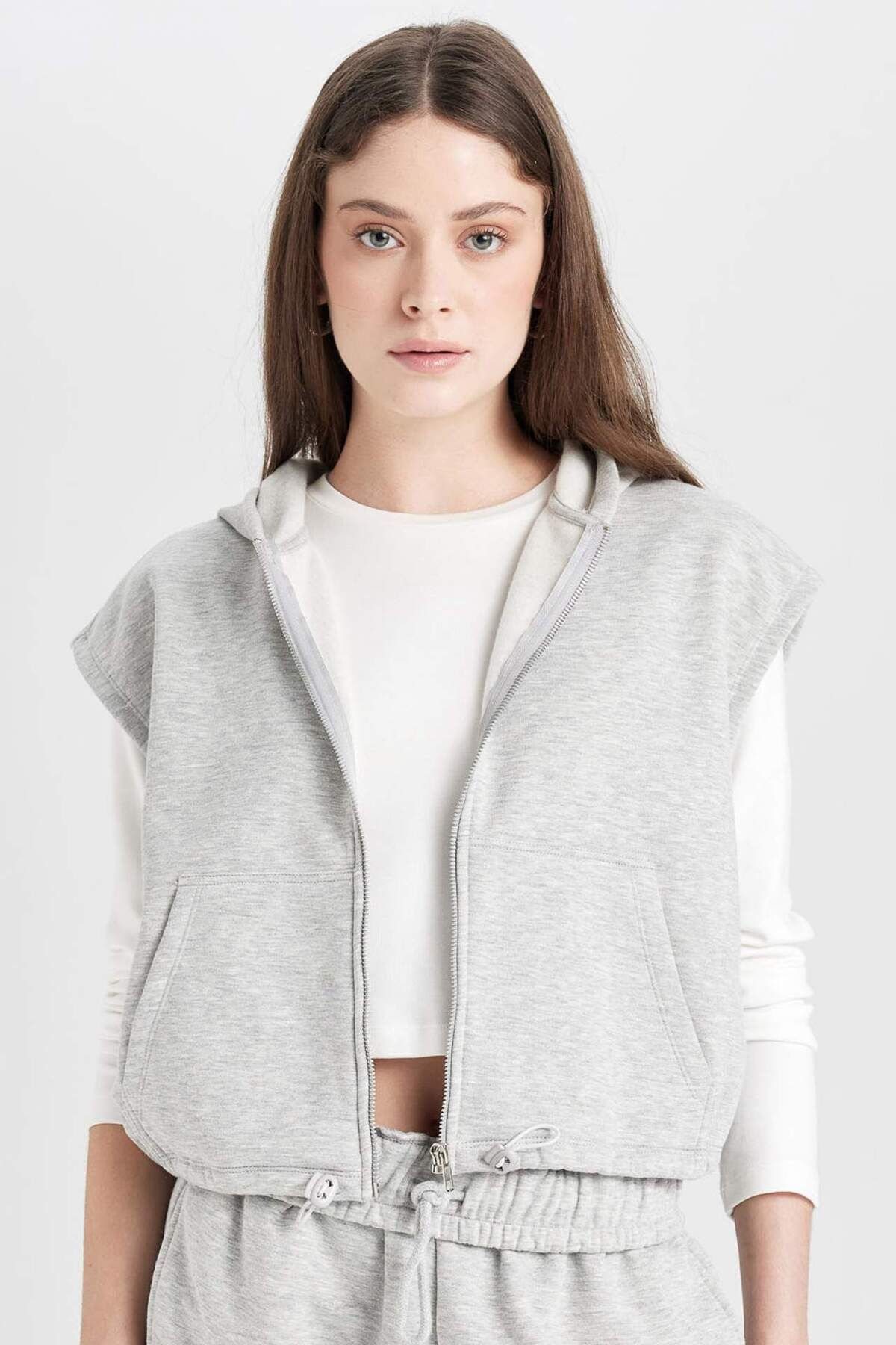 DeFacto-Coool Basic Sweatshirt - Solid Kangaroo Pocket, Sleeveless Zip-Up, Loose Fit D6887Ax24Wn 1