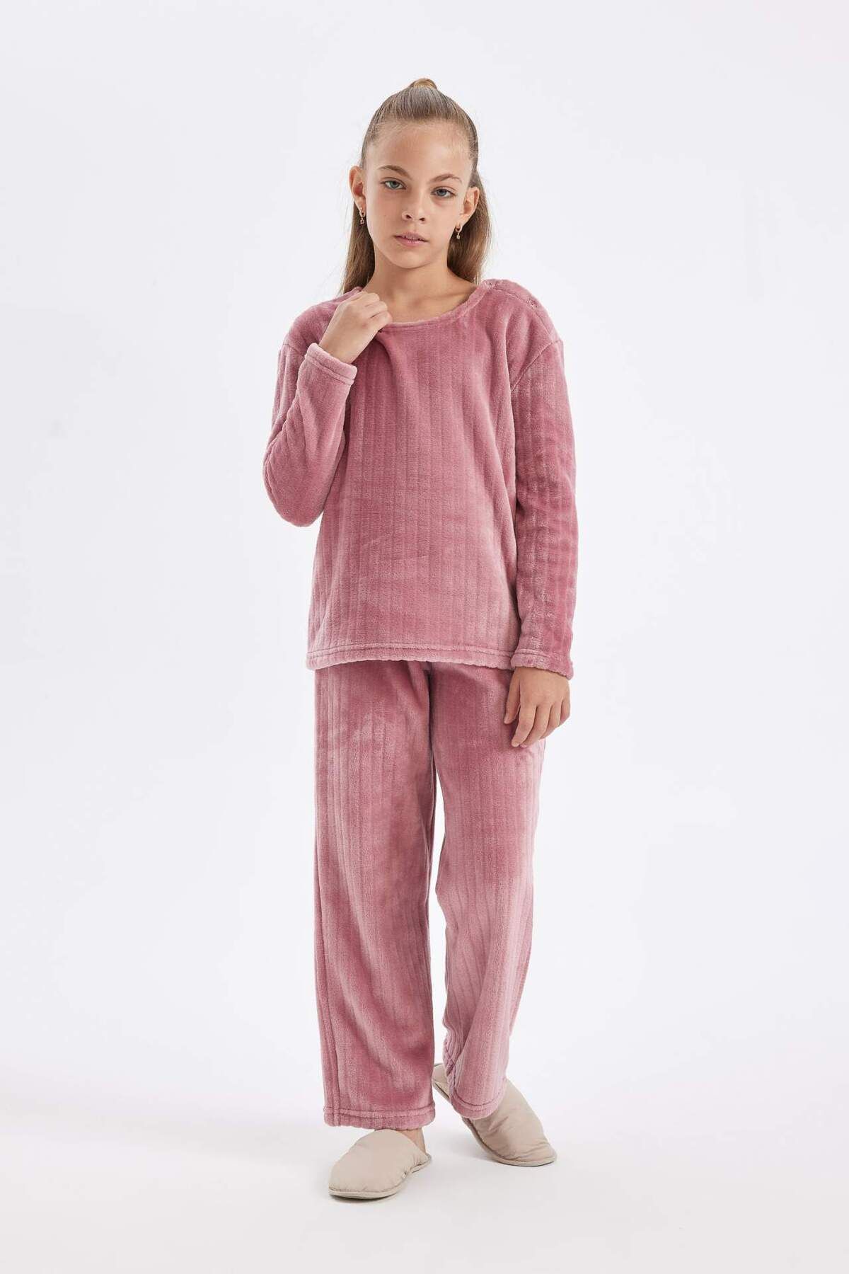DeFacto-Mädchen-Pyjama-Set aus Fleece mit langen Ärmeln und langem Unterteil D1088A824WN 3