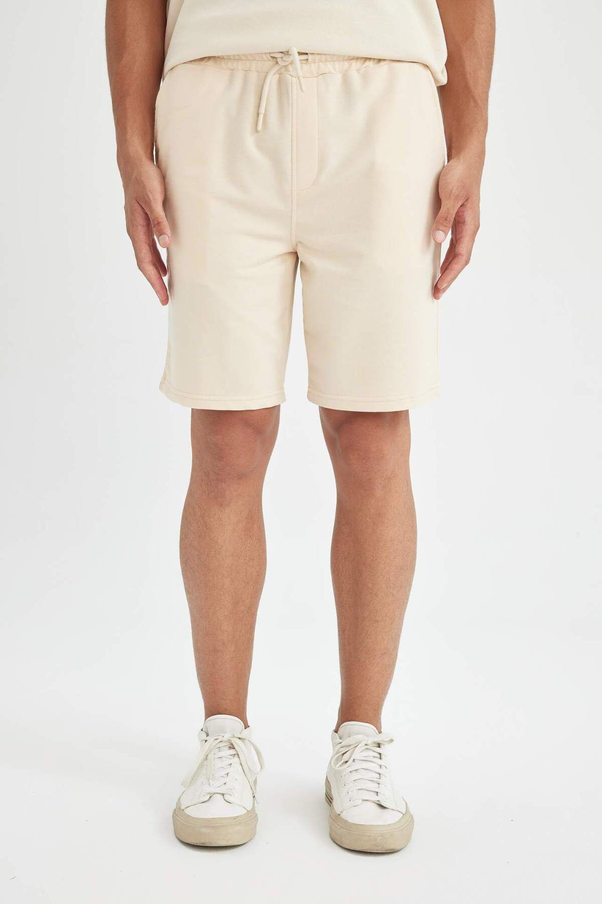 DeFacto-Regular Fit Basic Plain Bermuda Shorts with Pockets D7933Ax24Sm 4