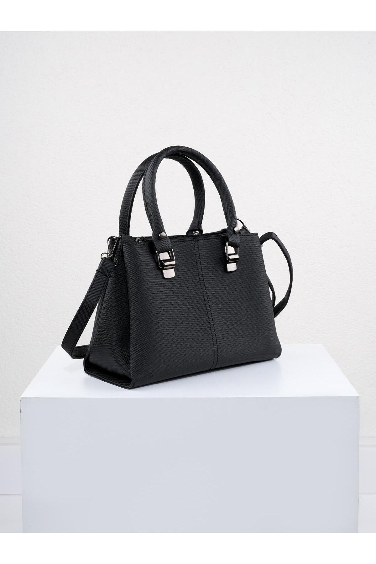 HONEY BAG Черна чанта за рамо с 3 отделения Vamos