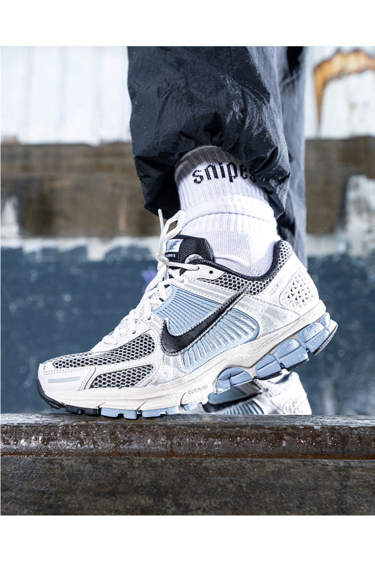 希少 28.0★Nike x ACW Zoom Vomero 5 Nike W ZOOM VOMERO 5 PLATINUM TINT/ BLACK-LT ARMORY BLUE - Fiyatı