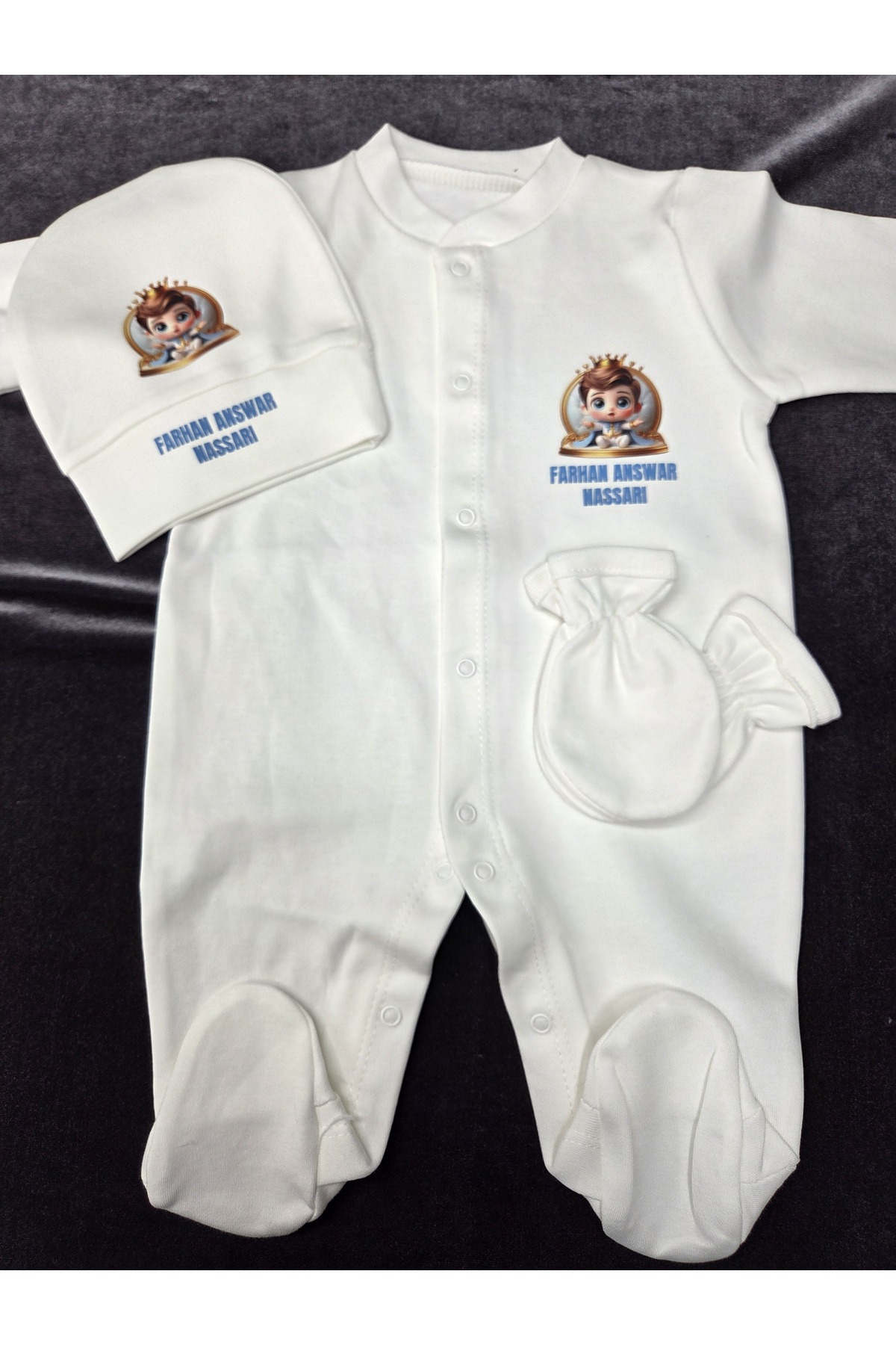 Jumpsuit with out-of-hospital lettering