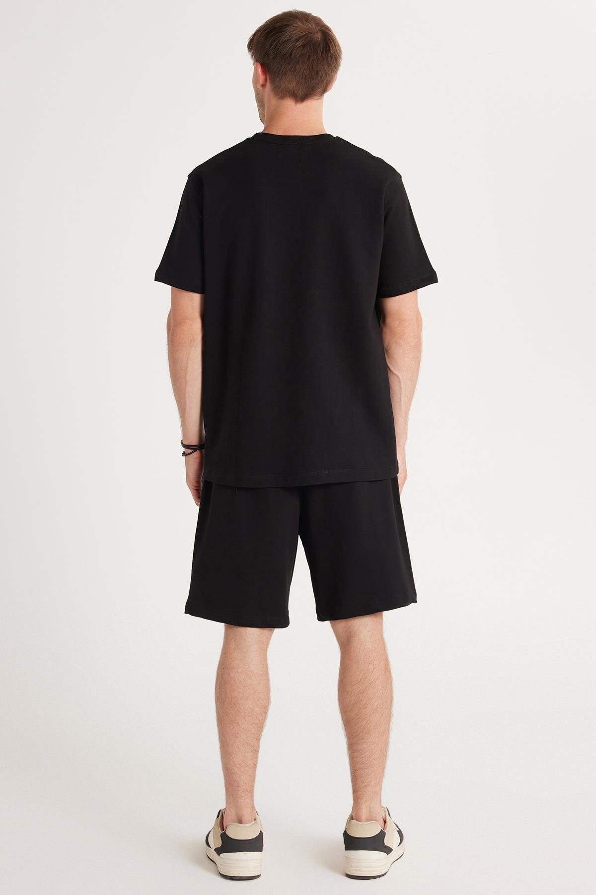 Tudors  Relax Fit Rahat Kesim %100 Pamuk Hafif Kalın Özel Tasarım Erkek Siyah Şortlu Pijama Takım - Görsel 5