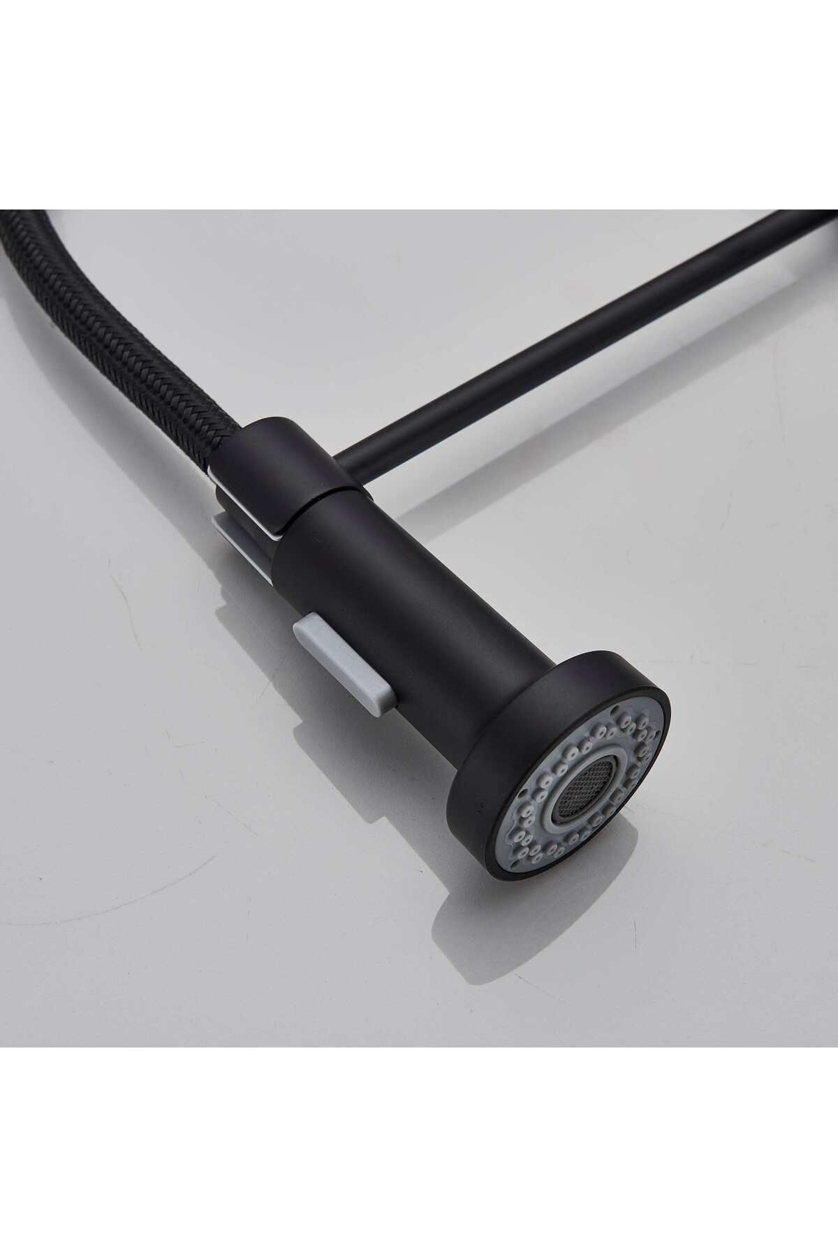 CasaVie-Professional kitchen faucet, with flexible shower, 2 flow functions, matte black, code 1335 5