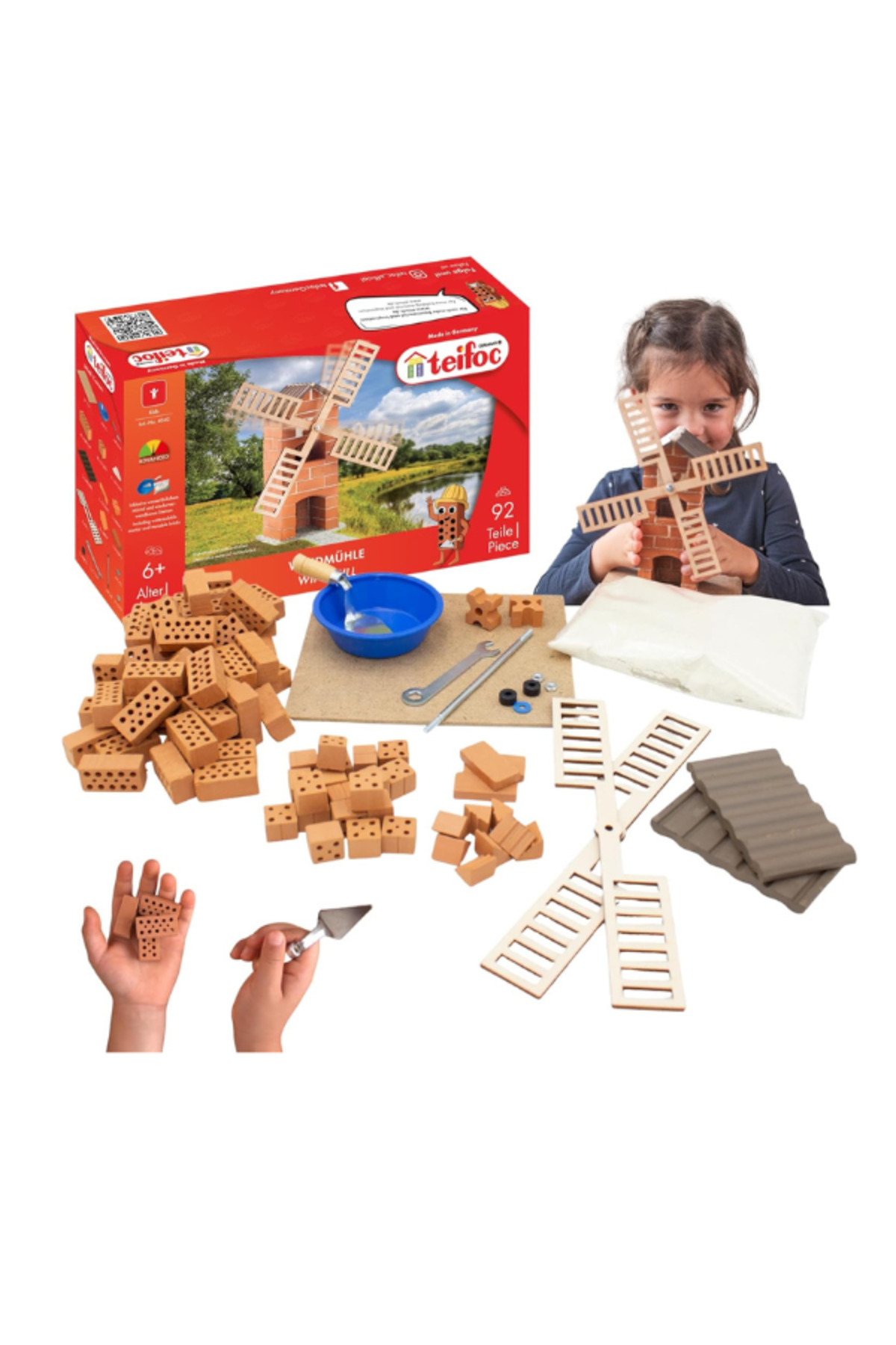 آلمان ۴۰۴۰ - آسیاب بادی - ساخت با آجر و سیمان واقعی