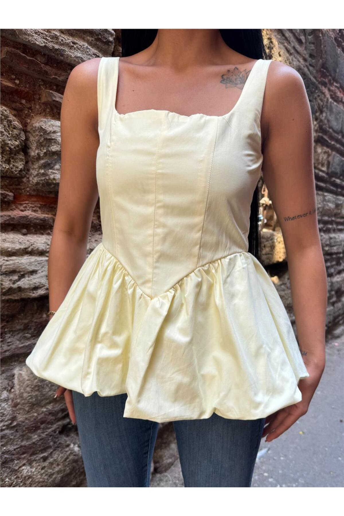 Yellow Cotton Polyester Square Neck Balloon Blouse