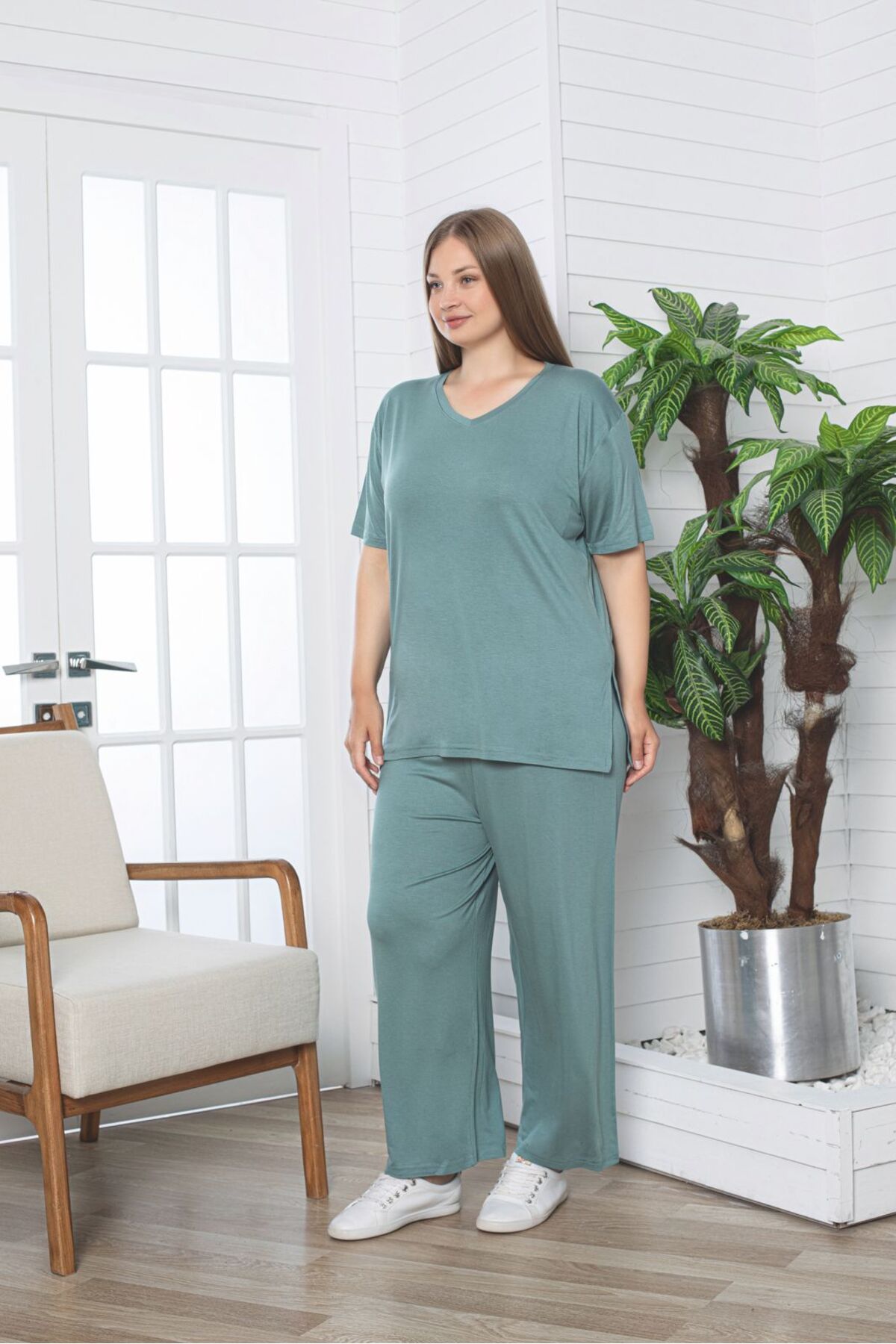 Asel-Large Size Lycra Combed Cotton Fabric Side Slit 2-Piece Stylish Tunic Bottom-Top Set 1