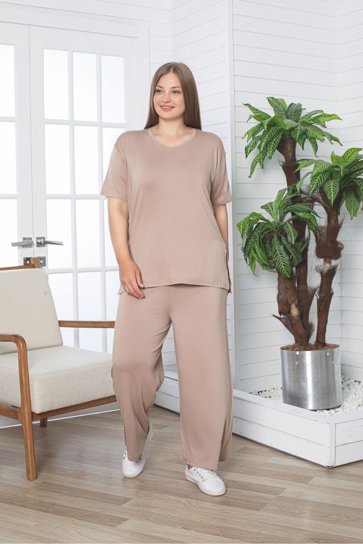 Asel-Large Size Lycra Combed Cotton Fabric Side Slit 2-Piece Stylish Tunic Bottom-Top Set 1