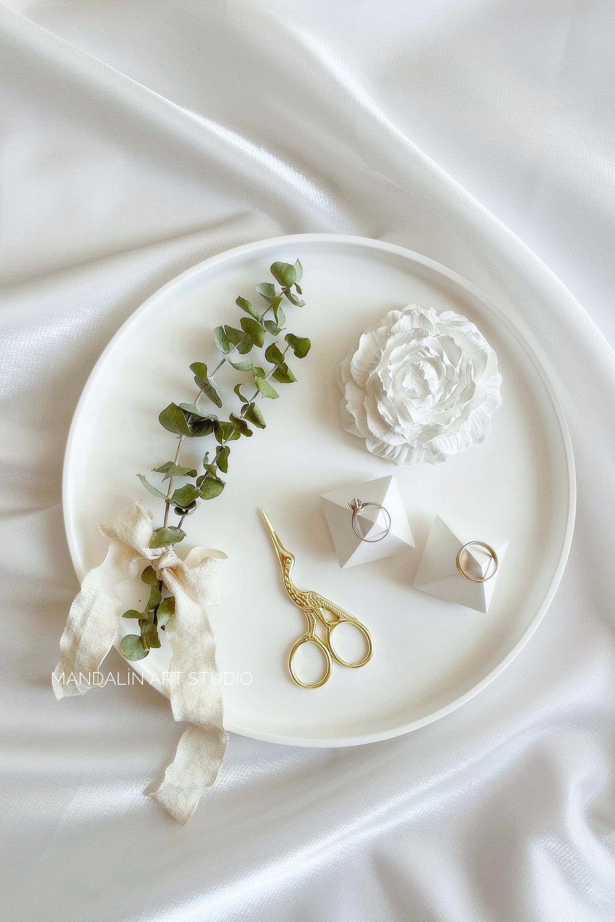 Mandalin Art Studio Söz | Nişan Tepsisi, Dekoratif Çiçek ve Yüzük Yükseltici| Çiçeksiz Ve Aksesuarsız