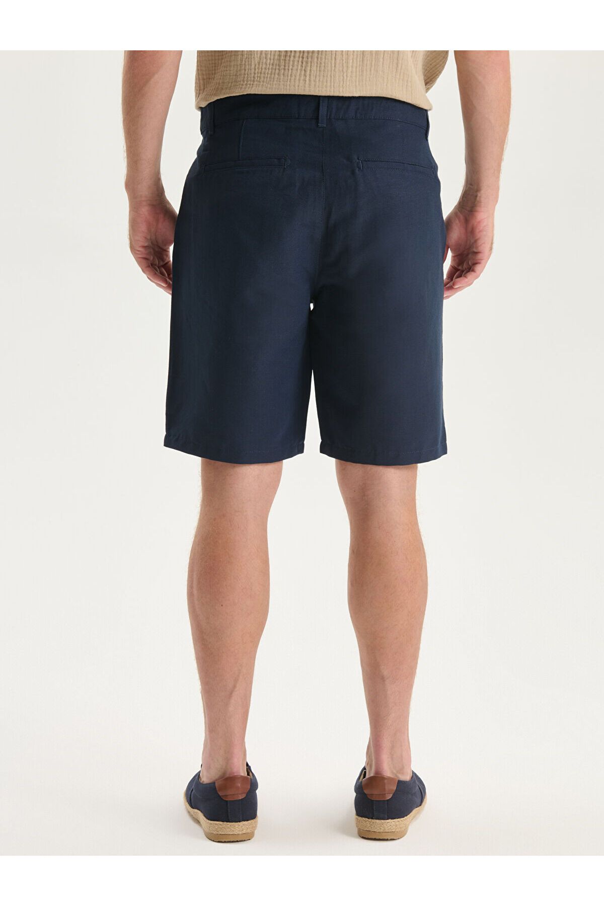 LC Waikiki-Ανδρικό σορτς Standard Mold Linen Blend 5