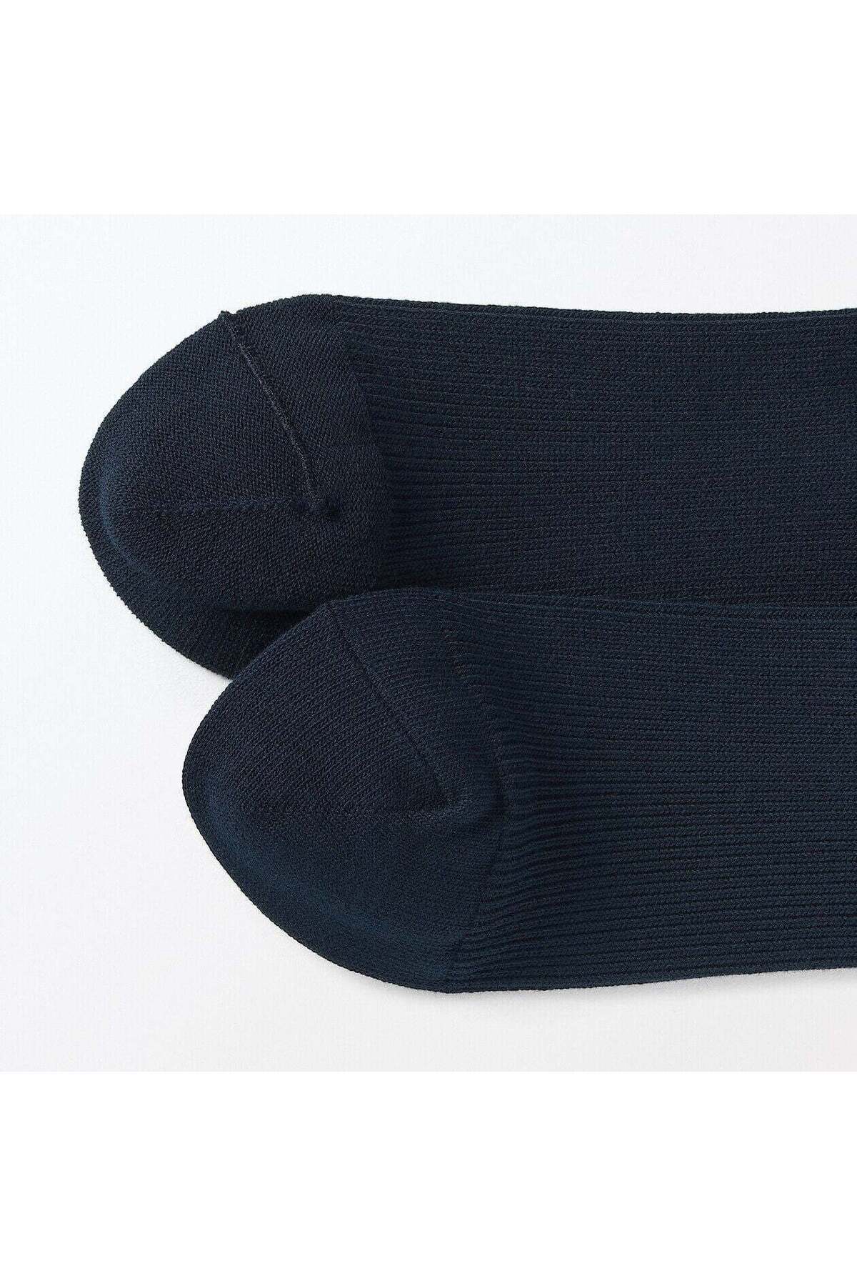 Muji-Right Angle Reversible Socks 3