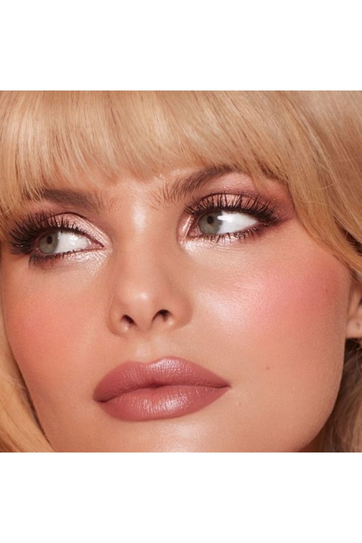 MILANI-Spotlight Face & Eye Strobe Palette 02 Candle Light Multi‑Use Highlighter,Blush &Bronzer Glow 2