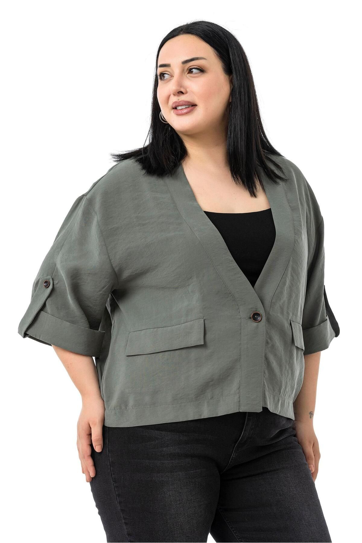 DISENTIS MODEST-Plus Size One Button Short Khaki Jacket with Low Half Sleeves Epaulets Pockets 4