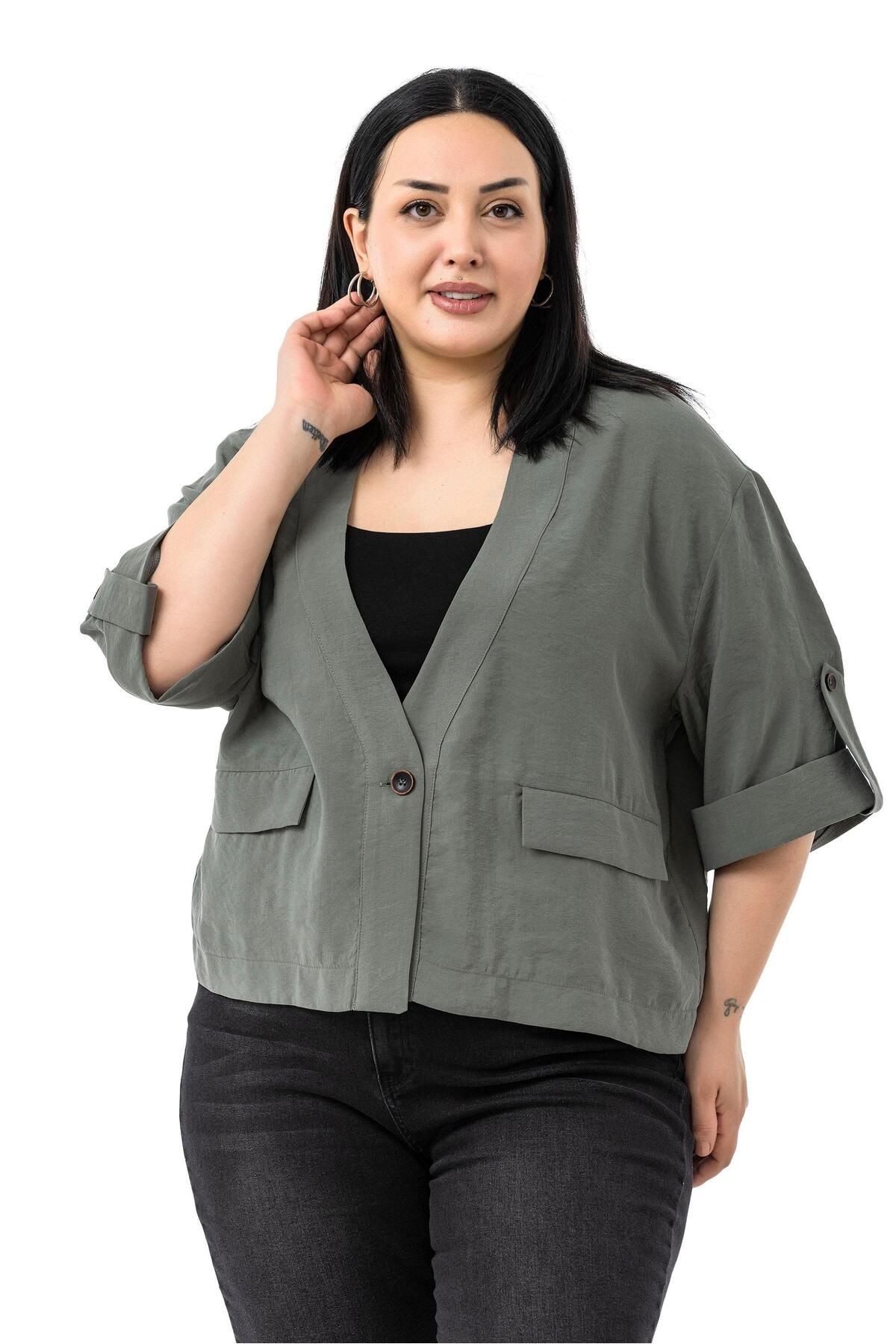 DISENTIS MODEST-Plus Size One Button Short Khaki Jacket with Low Half Sleeves Epaulets Pockets 5