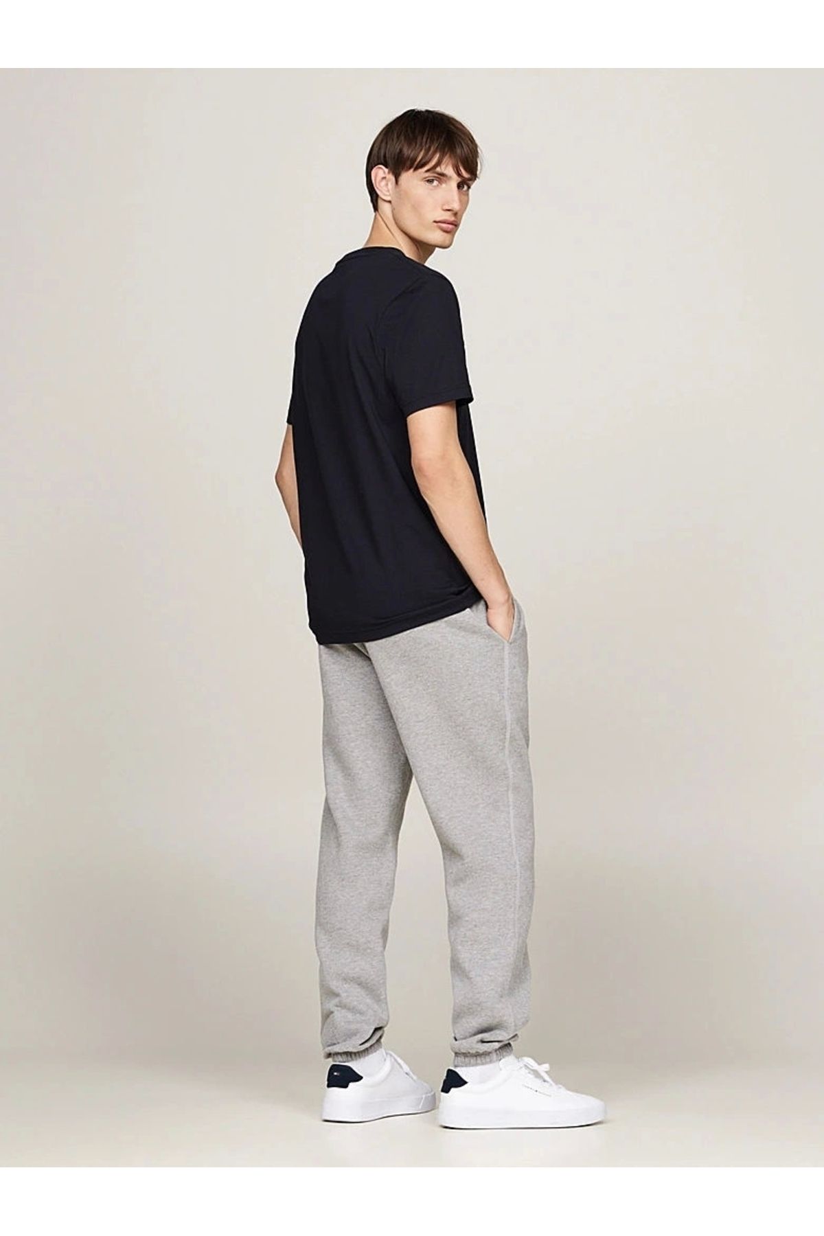 Tommy Hilfiger-Hilfiger Chest Insert Tee - Relaxed Fit 4