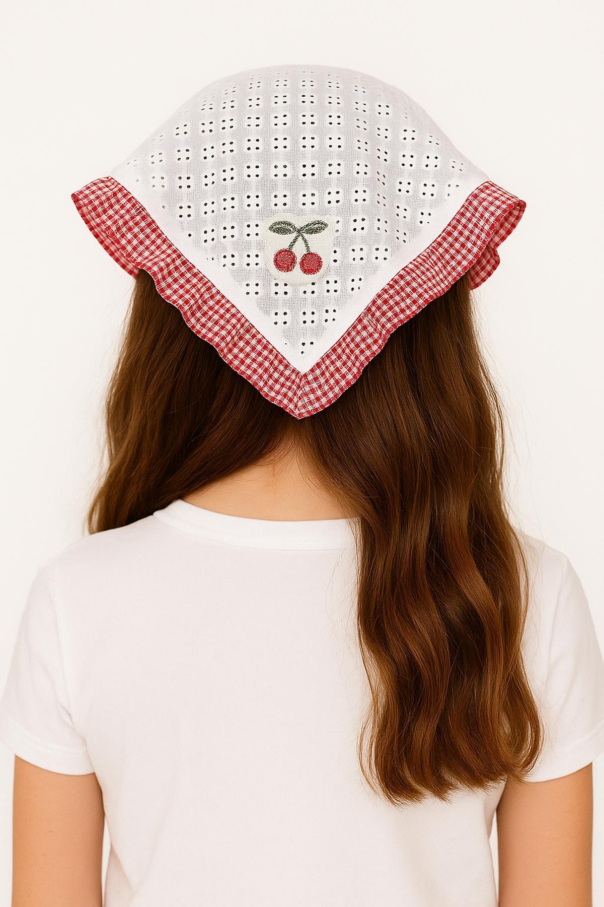 New Obsessions French Style Taçlı Üçgen Bandana - Fiyatı, Yorumları