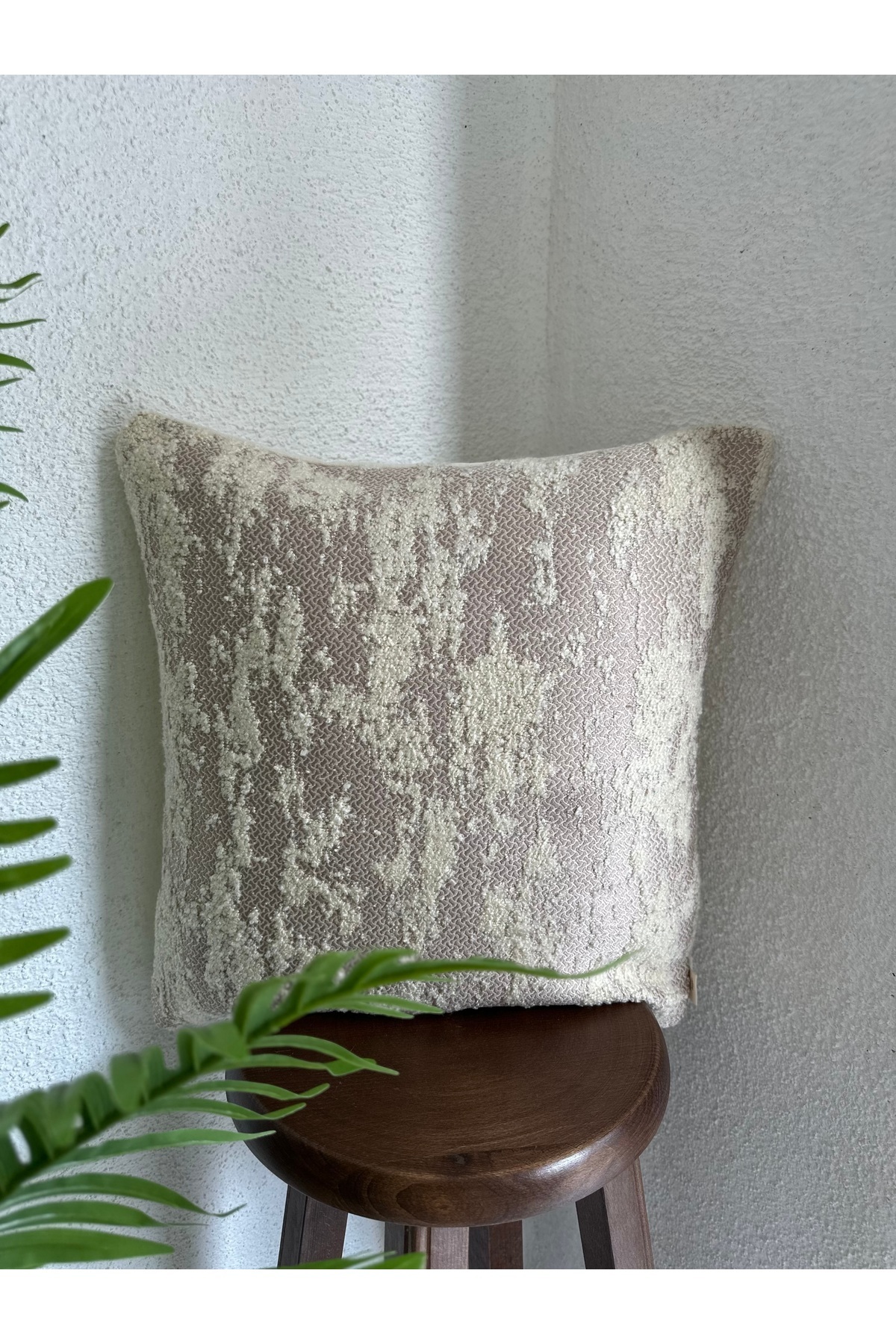 Decamor home-Woven Fabric Punch Pattern Ecru Throw Pillow Case (Not Digital Printing) Pattern2 1