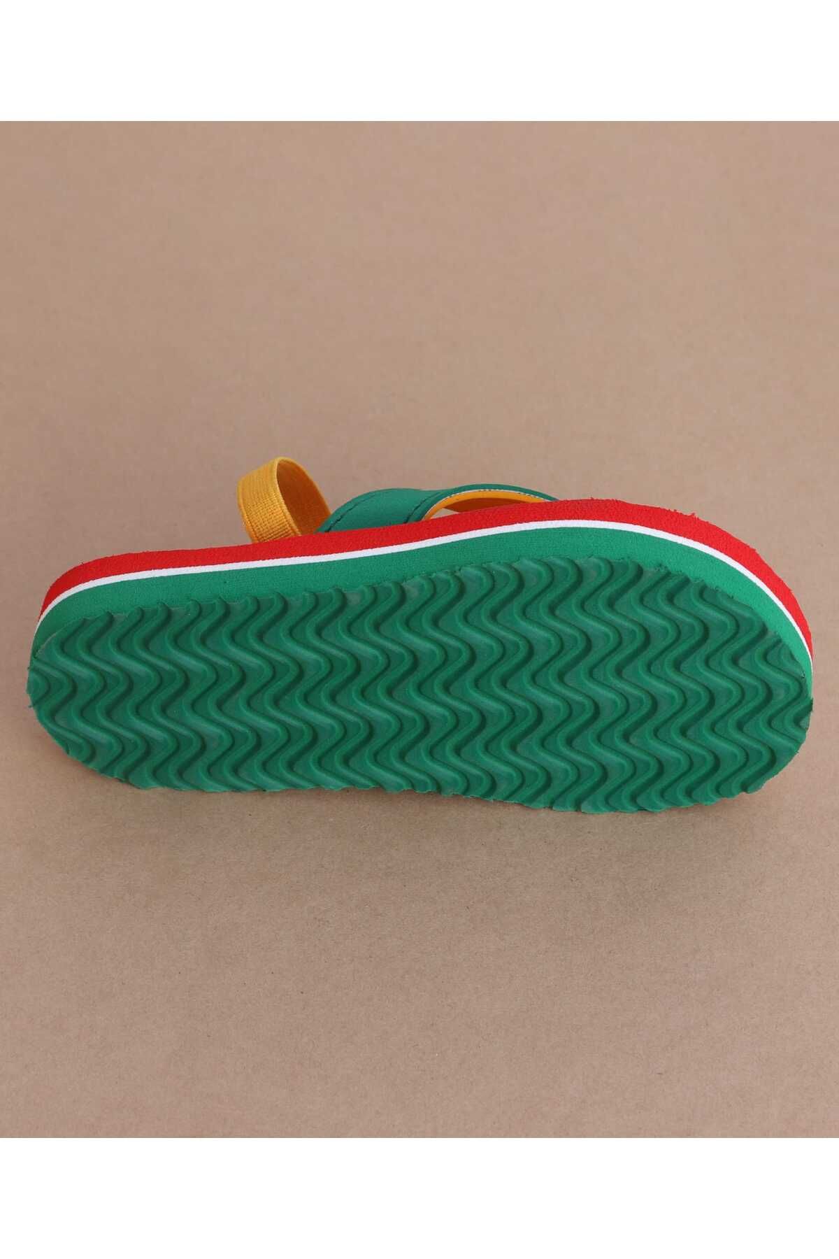 Cute Walk by Babyhug-Cute Walk by Babyhug Flip Flops with Back Strap & Crocodile Print - Red 5
