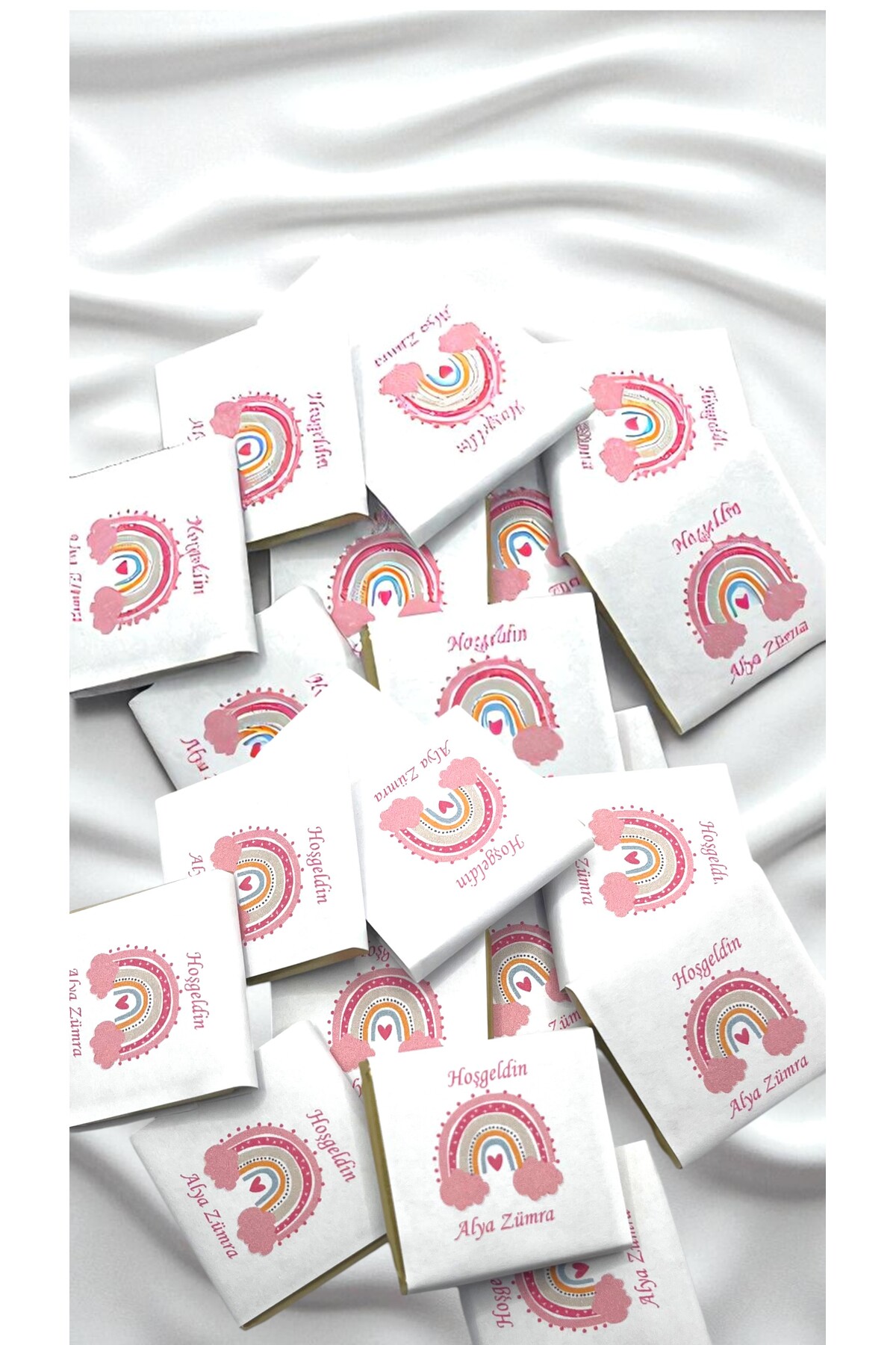 Popy Gift Chocolate 100 Adet Pembe Gökkuşağı Temalı İsme Özel Hoşgeldin Kız Bebek Doğum Günü Hediyelik Çikolata fotoğrafı 4 (önizleme)