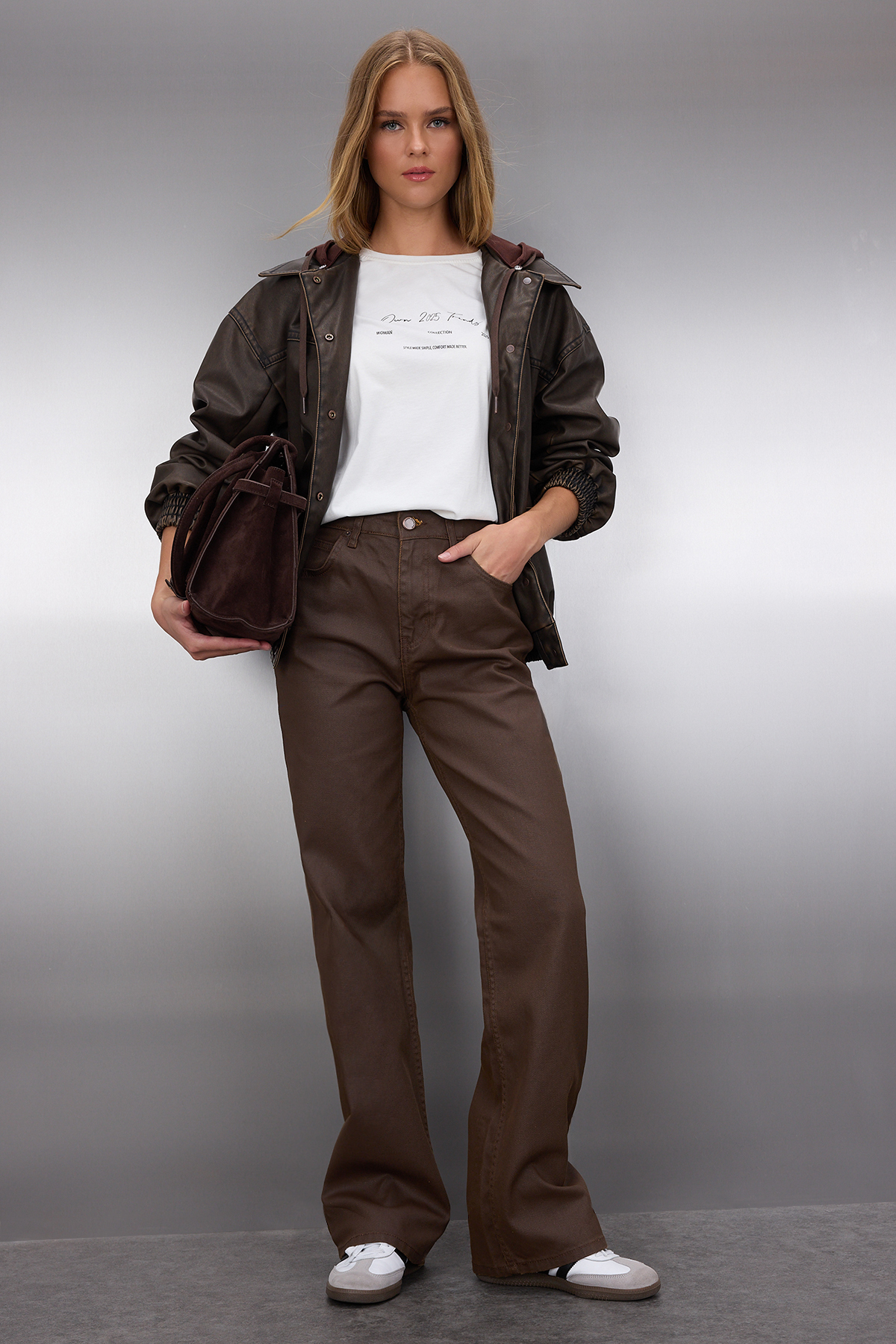 Trendyolmilla  Kahverengi Kaplamalı Yüksek Bel Wide Leg Jeans TWOAW25JE00233