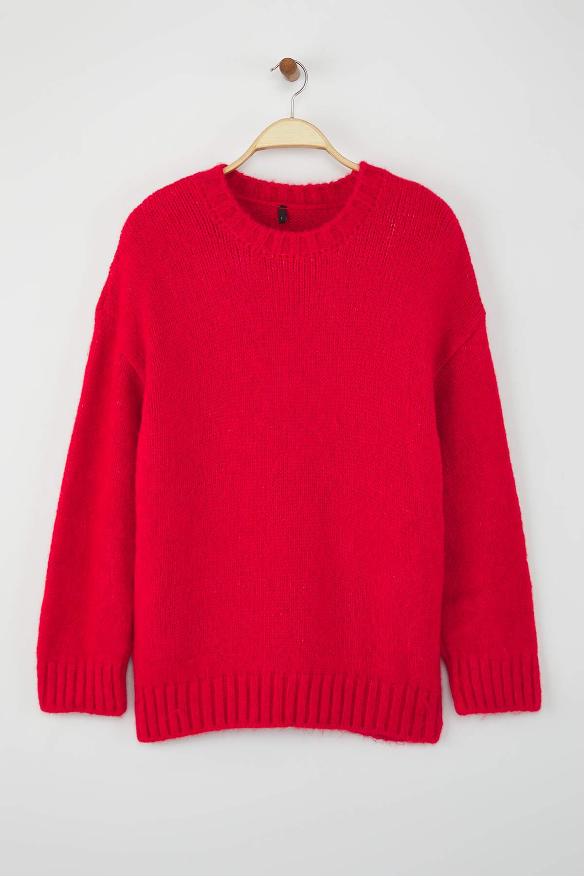 Trendyolmilla  Wardrobe Essentials Kırmızı Yumuşak Dokulu Geniş Kalıp Basic Triko Kazak | TWOAW26KZ00073 - Görsel 5