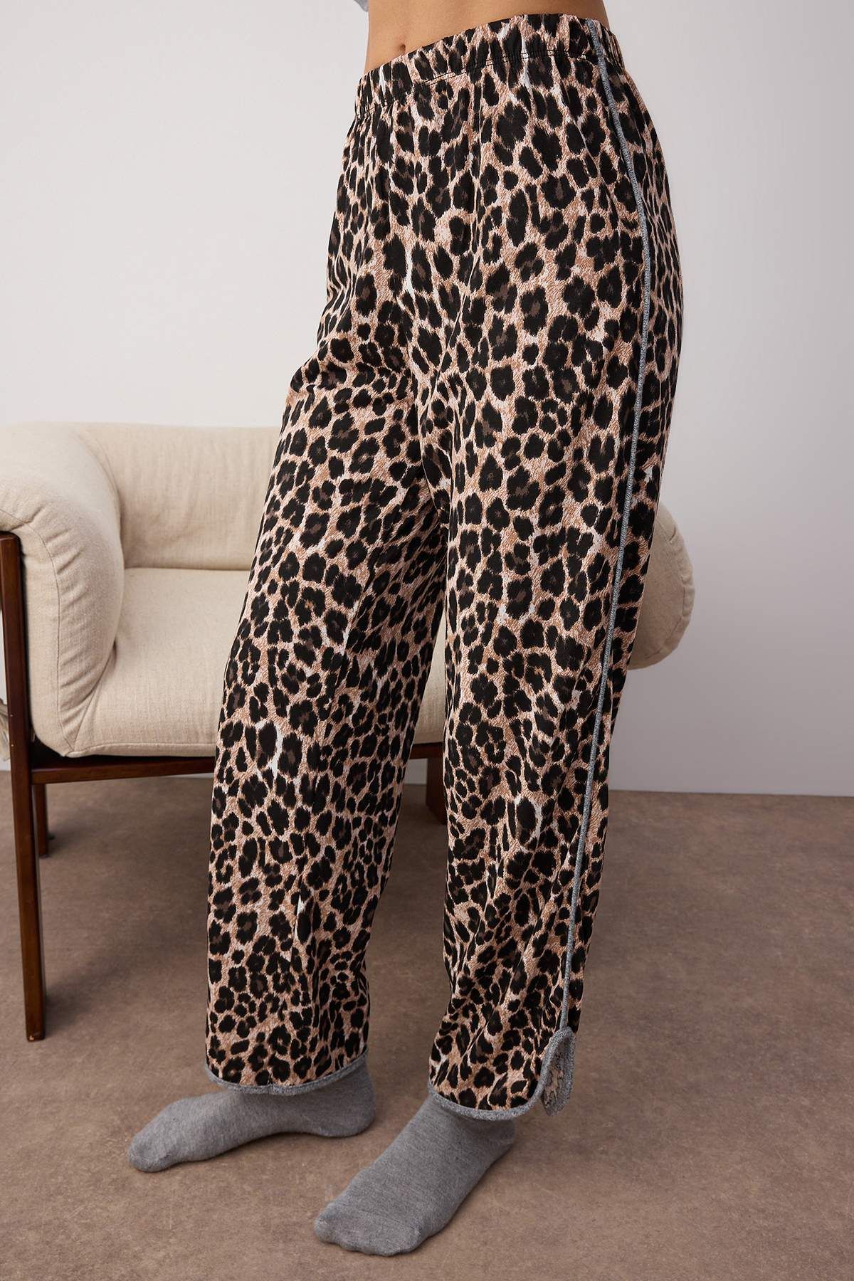 Trendyol Collection-Gray-Multicolor Leopard Print Piping Top Soft, Bottom 100% Cotton Knitted Pajama Set Thmaw26Pt00035 3