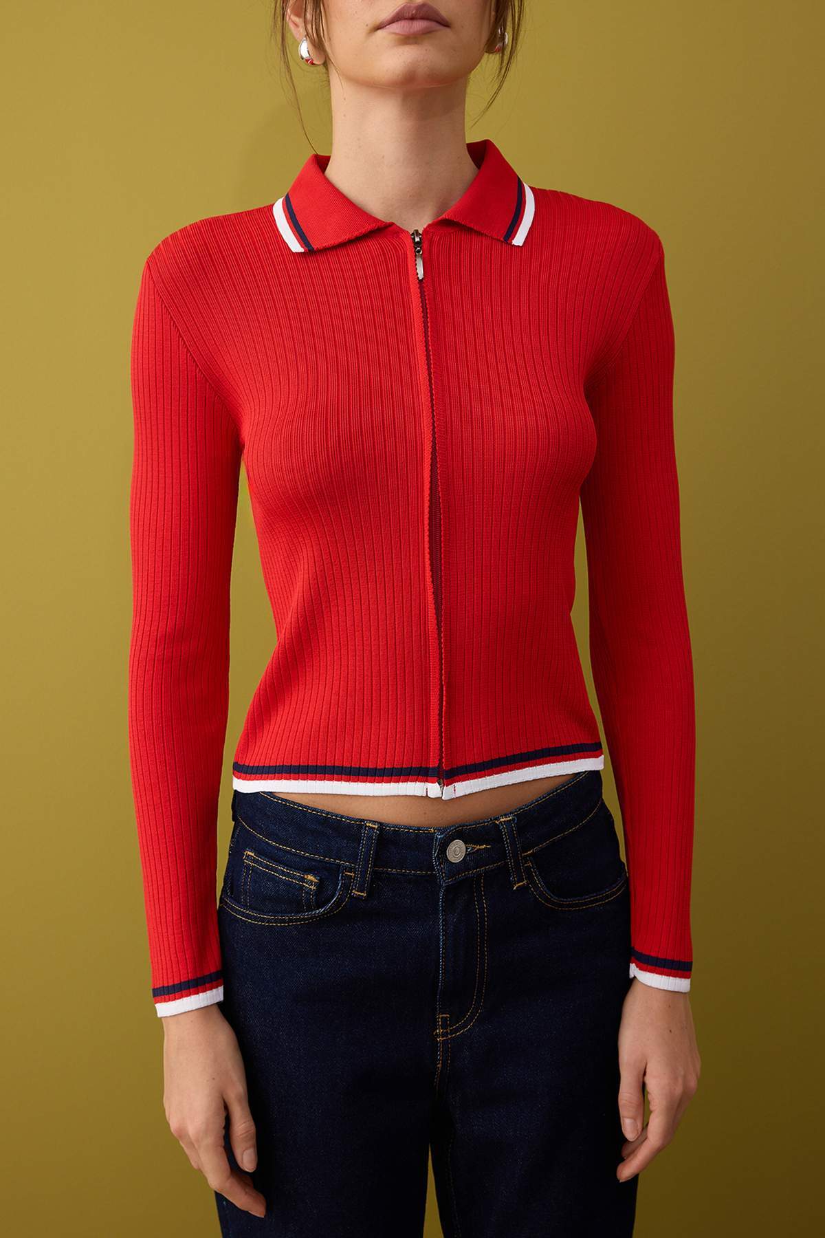 Trendyolmilla  Kahverengi-Kırmızı 2'li Basic Kısa/Crop İkili Paket Triko Hırka-Kazak TWOAW26KZ00116 - Görsel 3