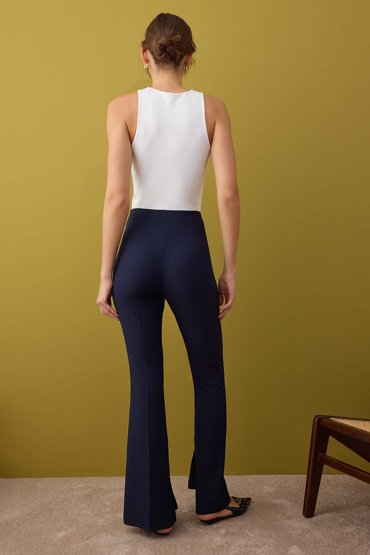 Trendyolmilla  Lacivert Flare Kalıp Nervürlü Bootcut Pantolon TWOAW26PL00043 - Görsel 4