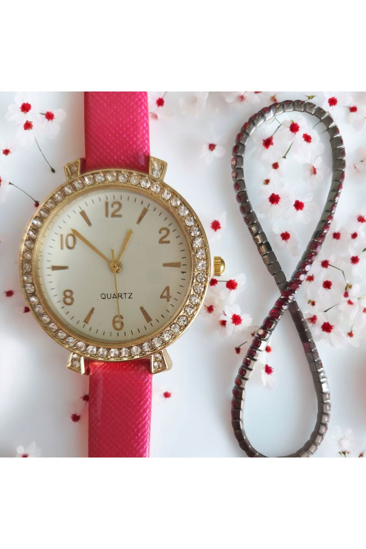QUARTZ-Set Casual Ladies Watch with Included Bracelet, Mechanism, Analog Display 4