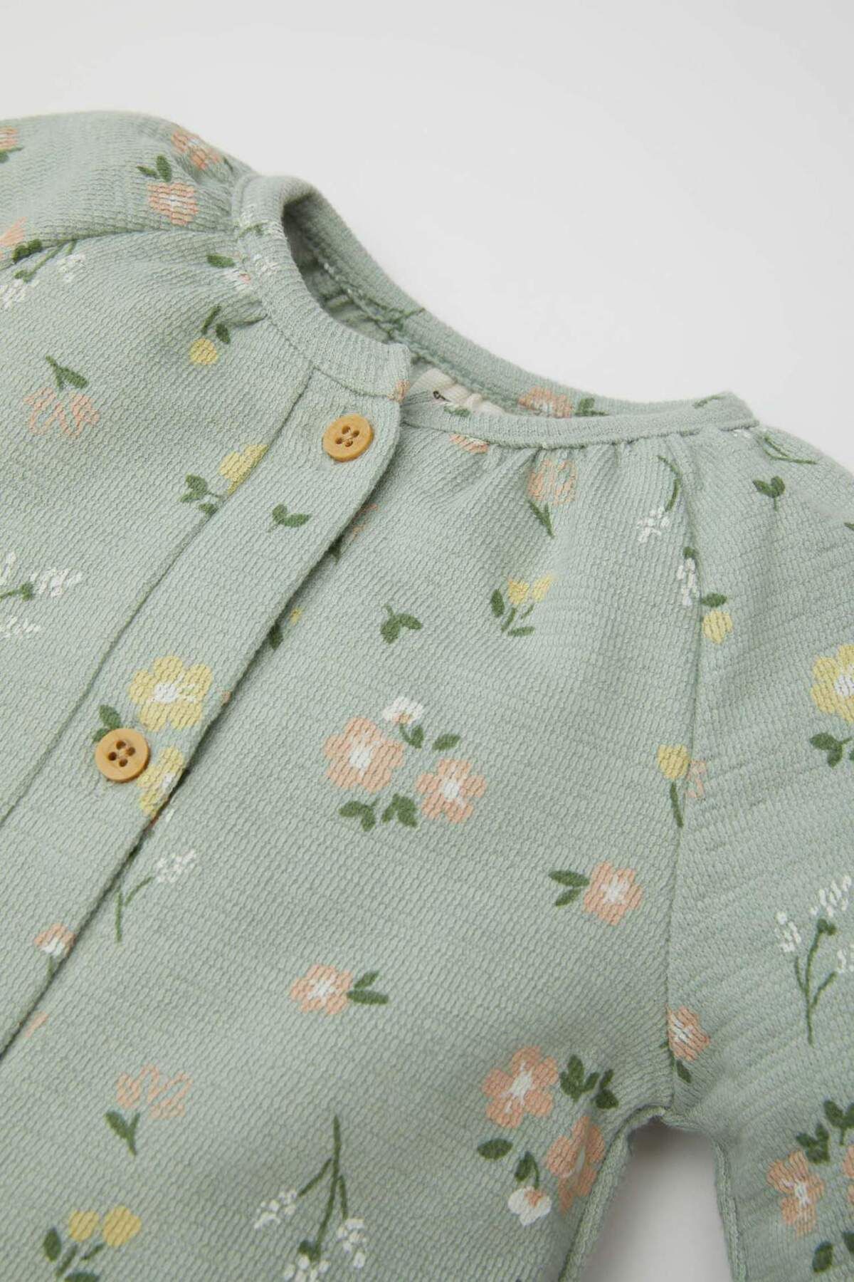 DeFacto-Baby Girl Newborn Green Buttoned Floral Print Long Sleeve Jumpsuit D4110A524Wn 2