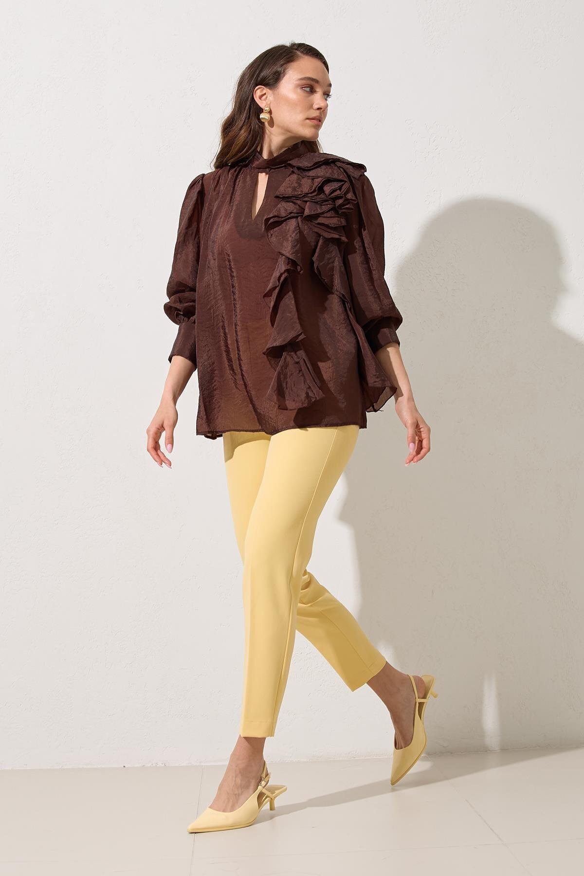 Setre-Bitter-Brown Yakada Rose and Neck Detailed Long Sleeve Comfortable Fit Blouse 3
