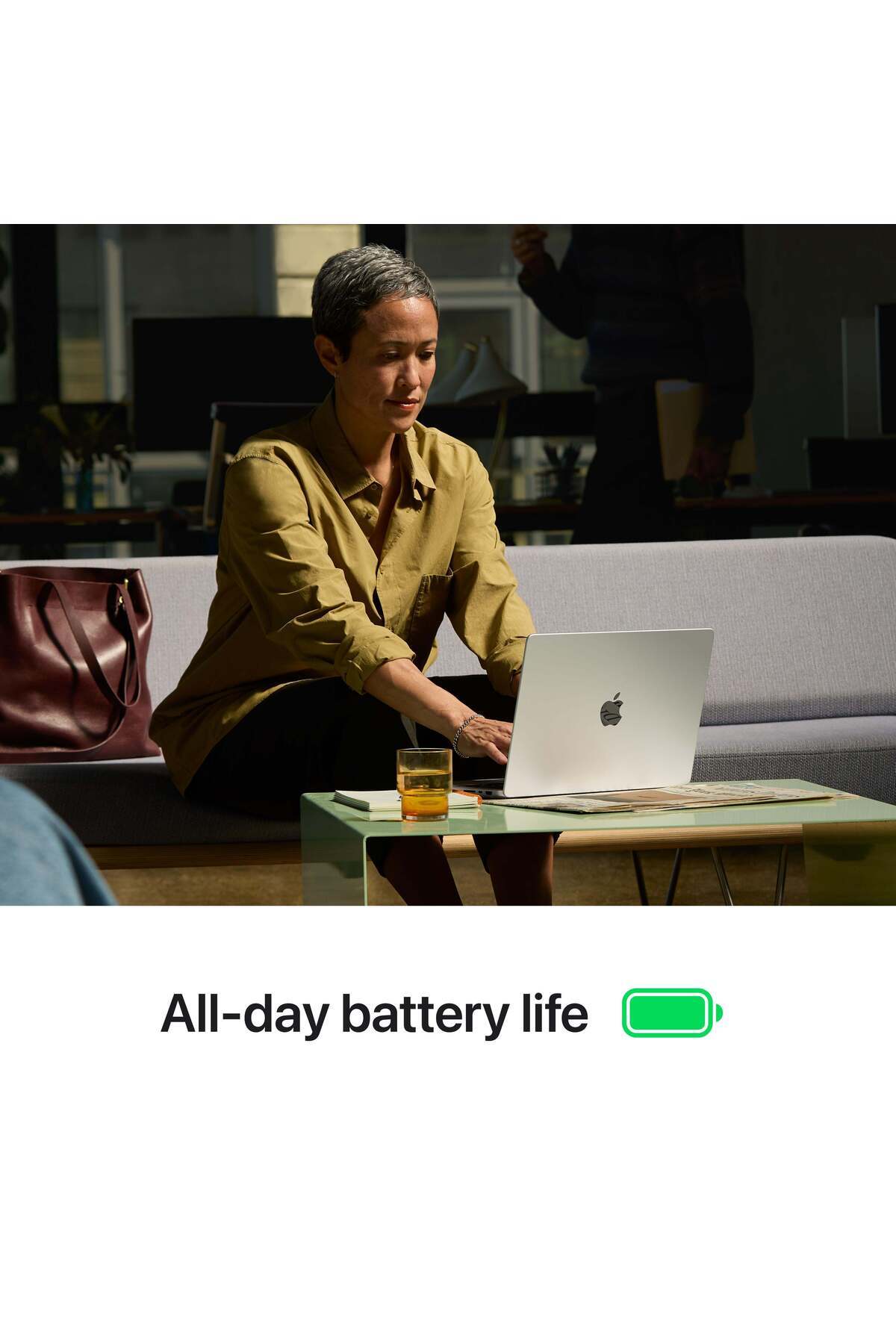 Apple-ماك بوك برو مقاس 14 بوصة: شريحة M4 Pro مع وحدة معالجة مركزية 12 نواة ووحدة معالجة رسومية 16 نواة، وSSD سعة 512 جيجابايت - أسود فضائي 4