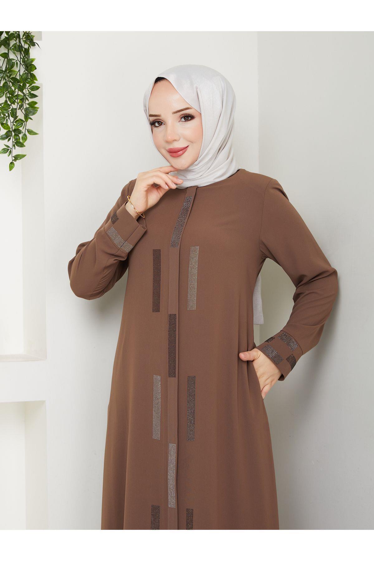 ESLEMNUR OTOBAN TAŞLI FERACE