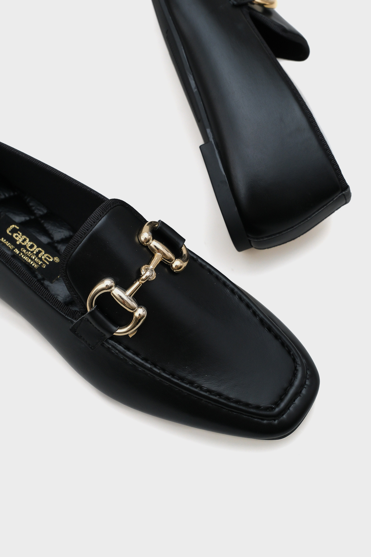 Capone Outfitters-Γυναικείο Loafer Candi Μεταλλική Πόρπη 3
