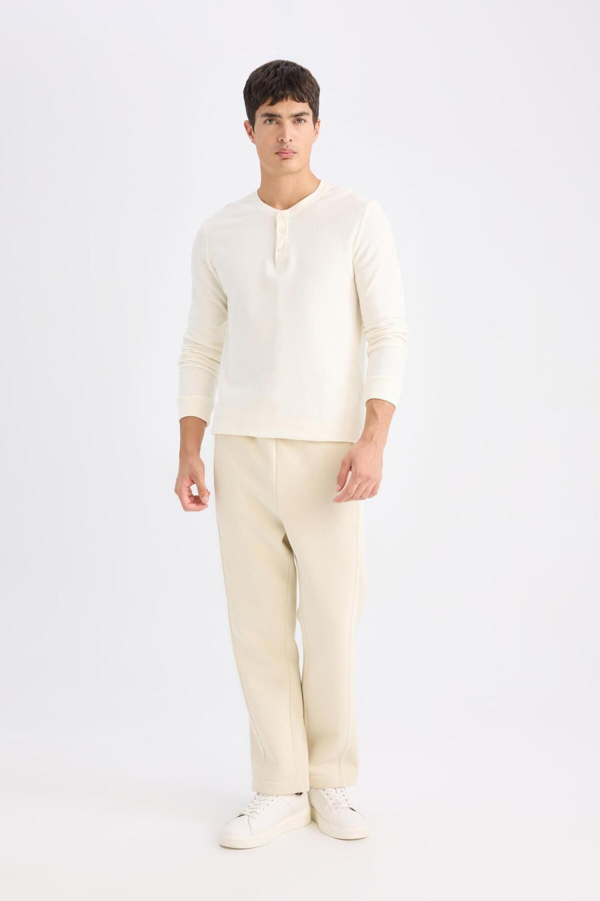 DeFacto-Jogginghose mit normaler Passform, elastischer Taille, Basic, einfarbig, mit Taschen, gerader Beinabschluss D9707AX24AU 3