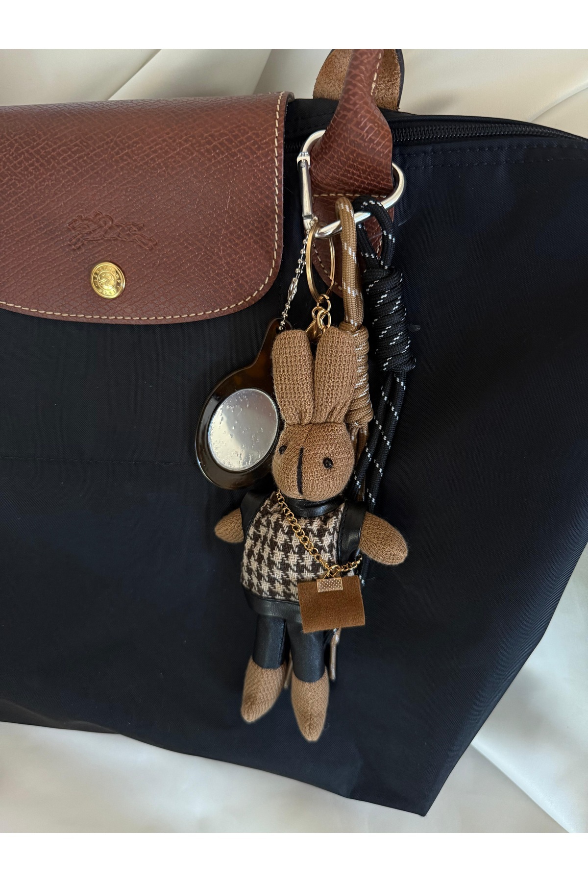 MODA Kahverengi Tavşan Ve Ayna Detaylı Çanta Charmı